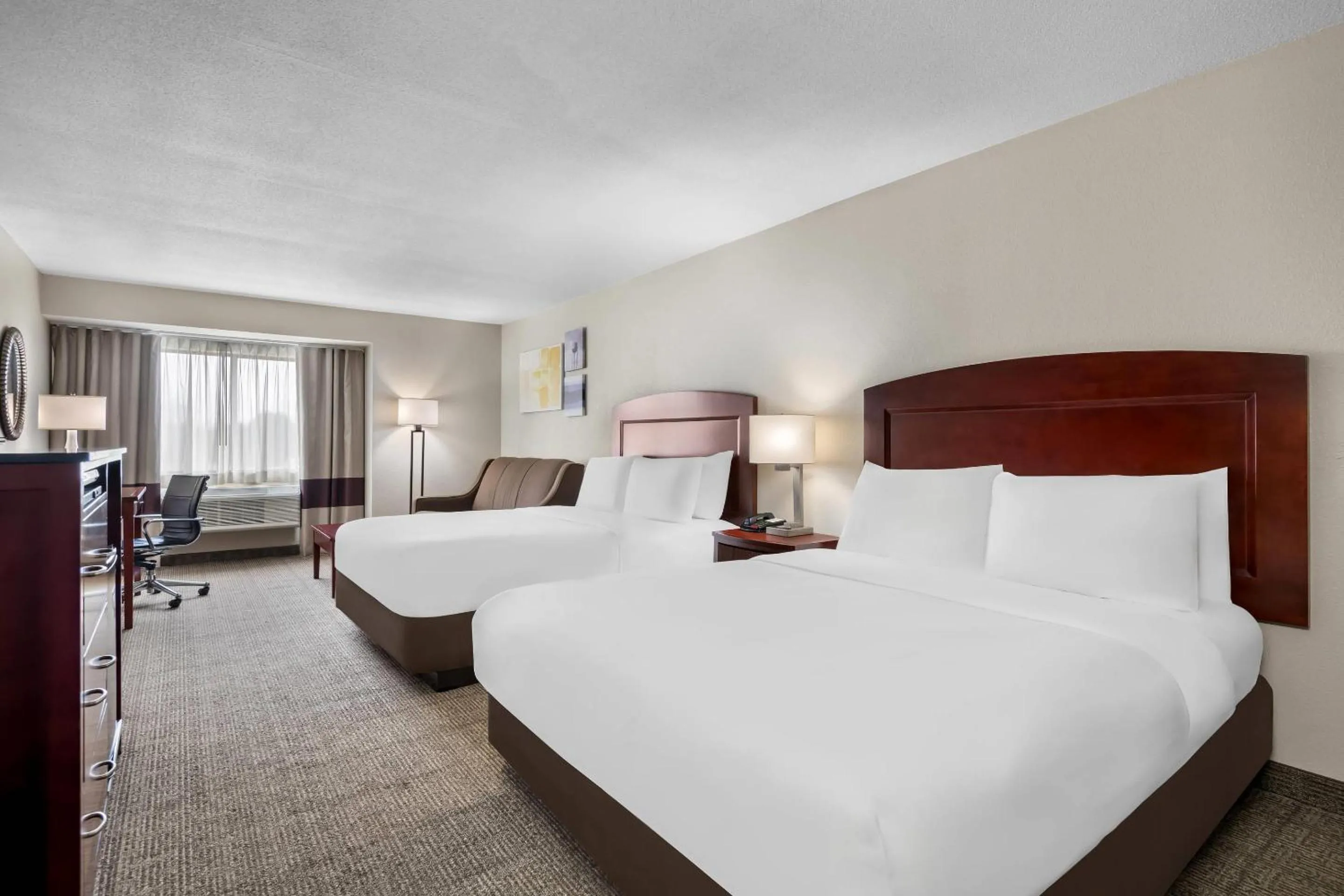 Bedroom, Bed in Comfort Inn & Suites North East