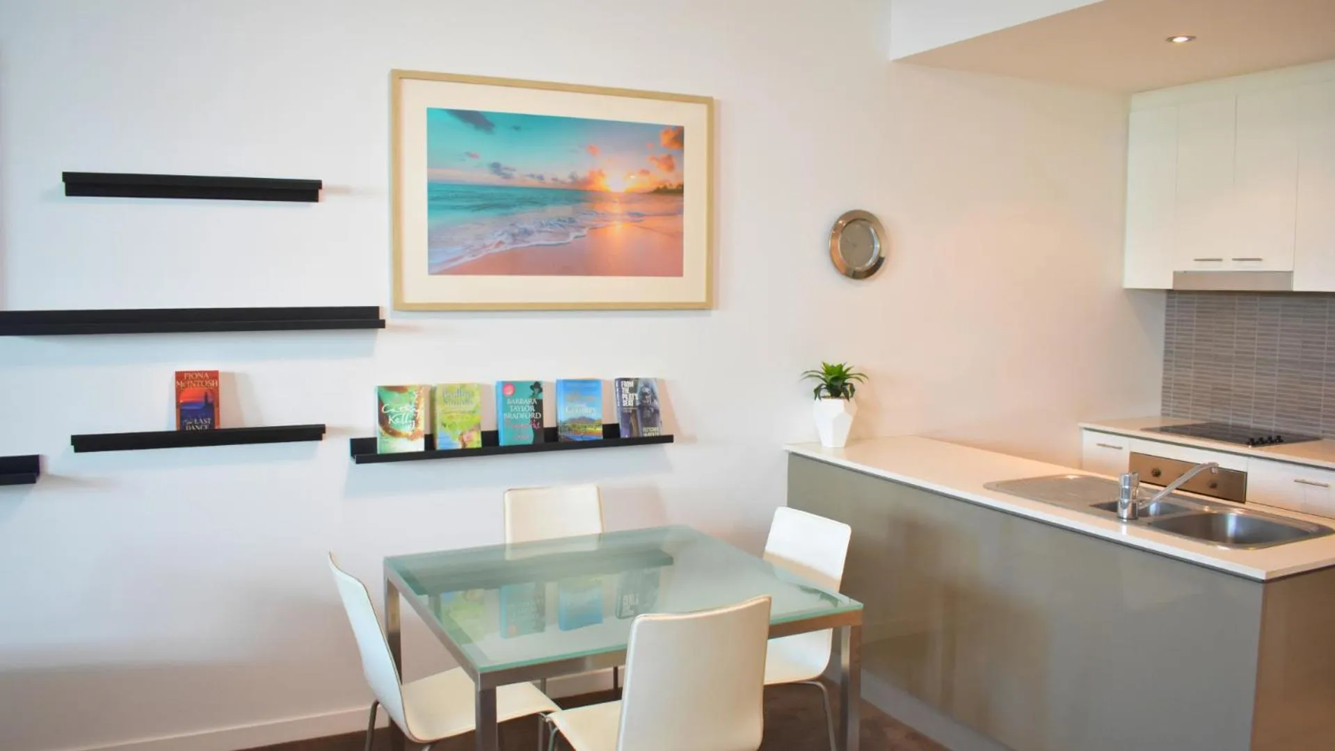 ULTIQA Freshwater Point Resort Broadbeach