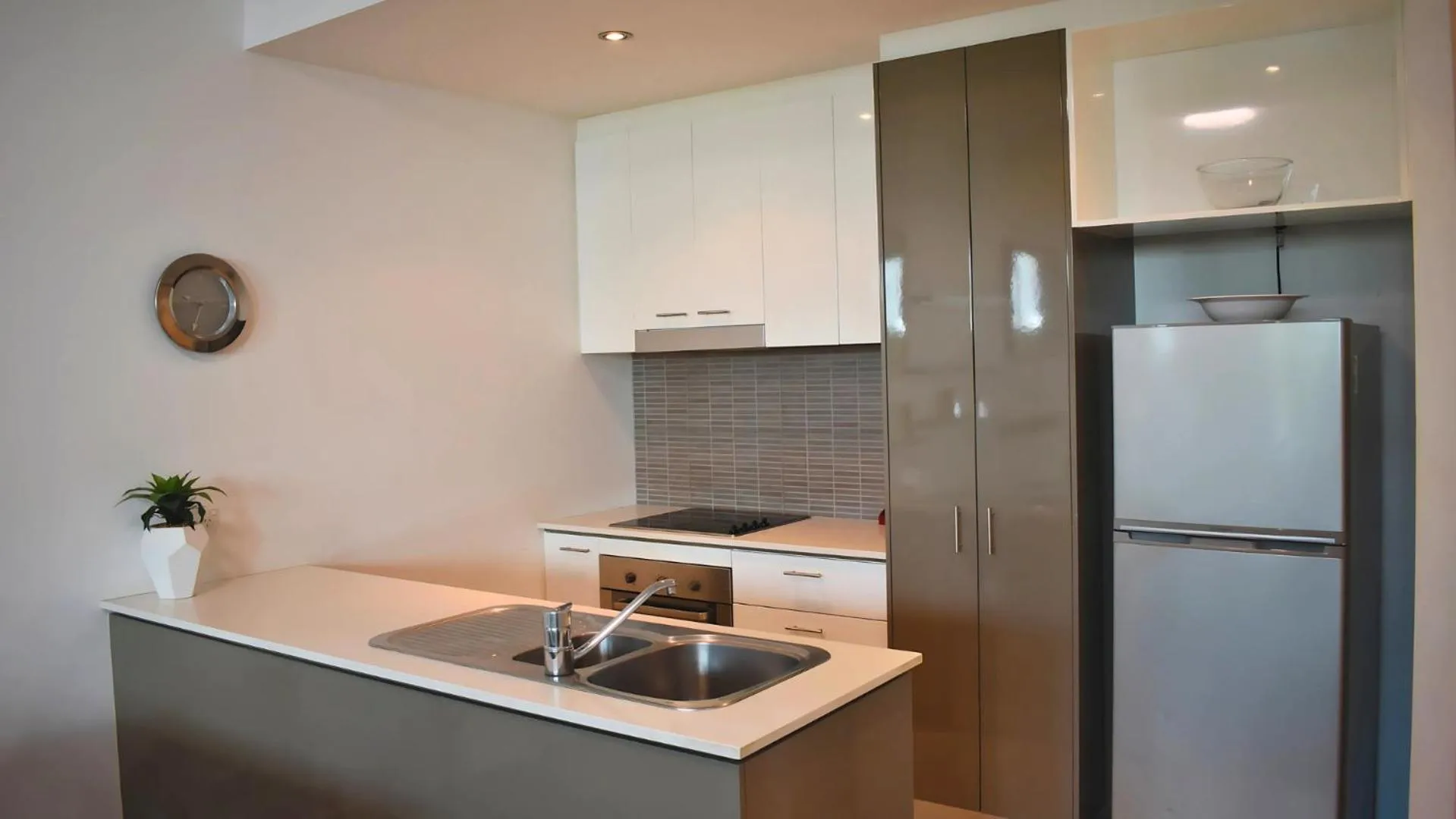 ULTIQA Freshwater Point Resort Broadbeach