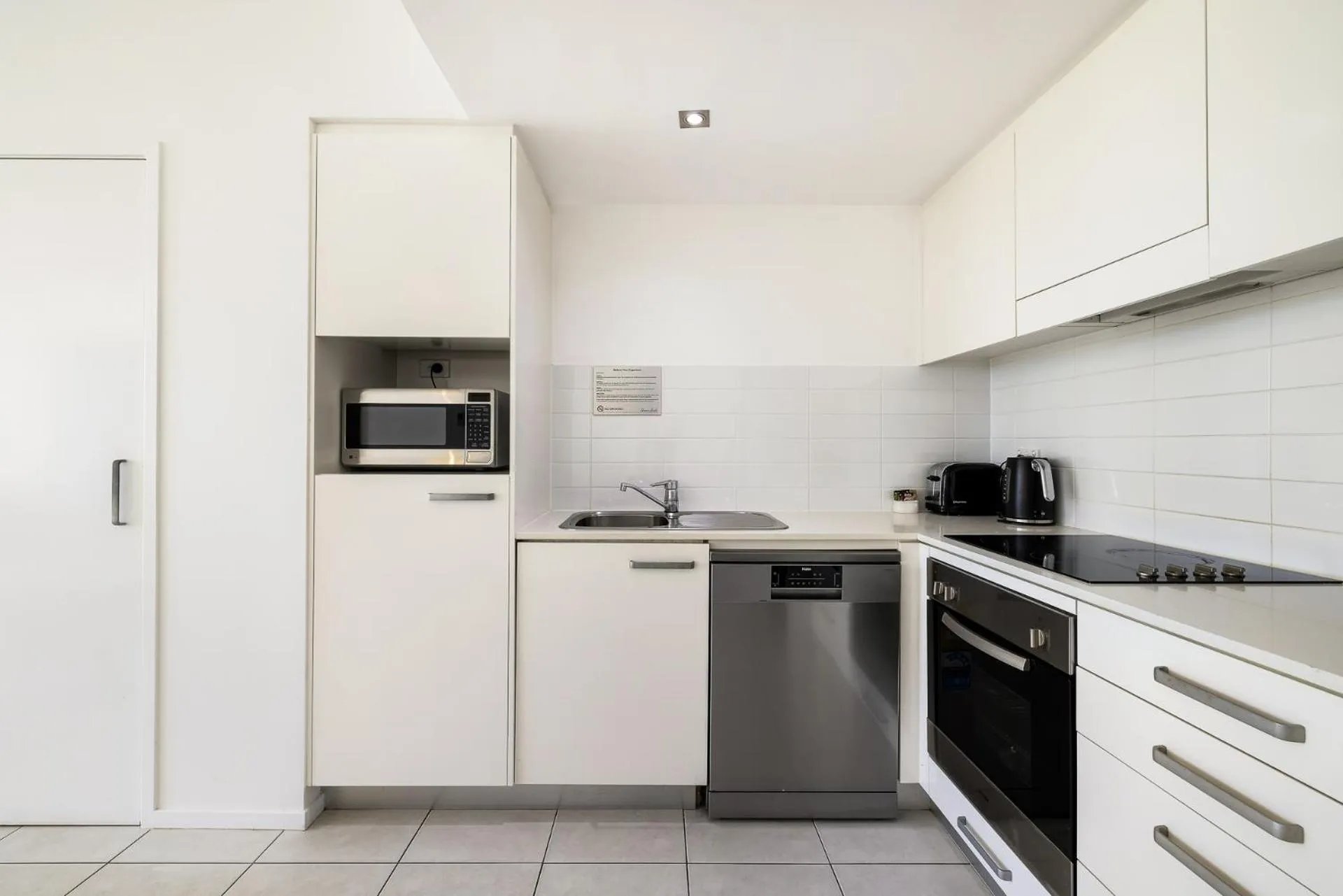 dishwasher in Ocean Pacific Resort - Official