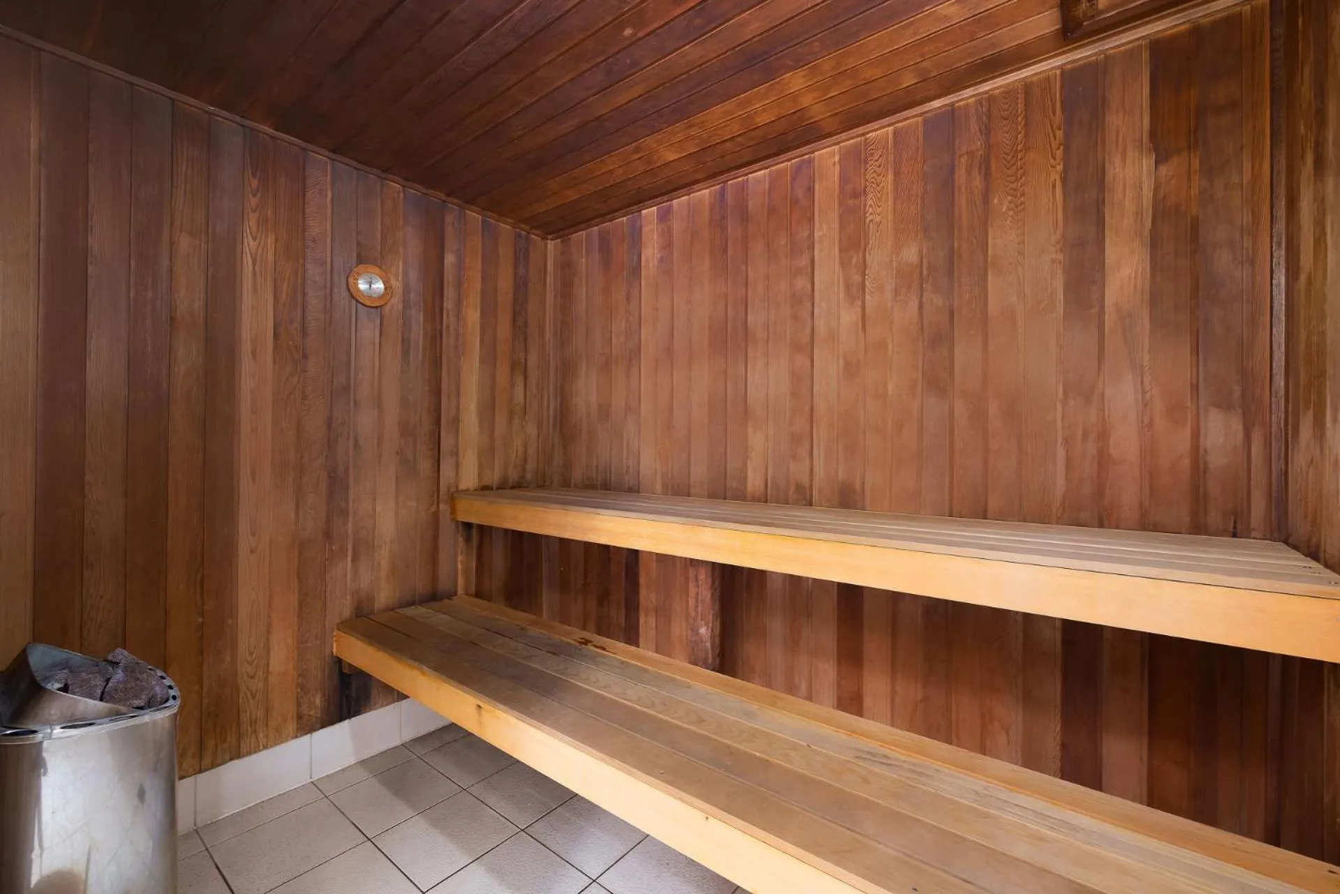 Ocean Pacific Resort - Official