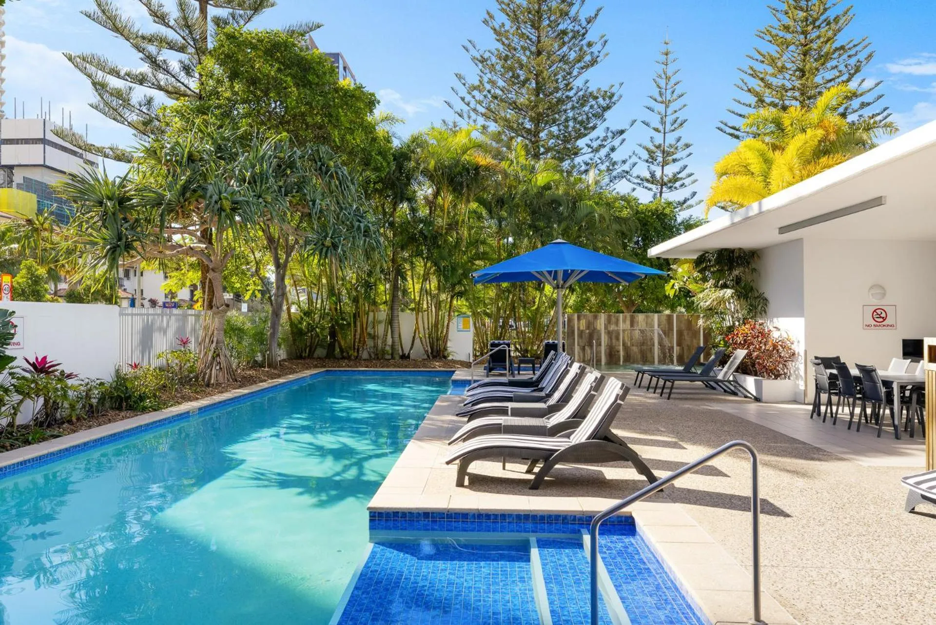 Ocean Pacific Resort - Official