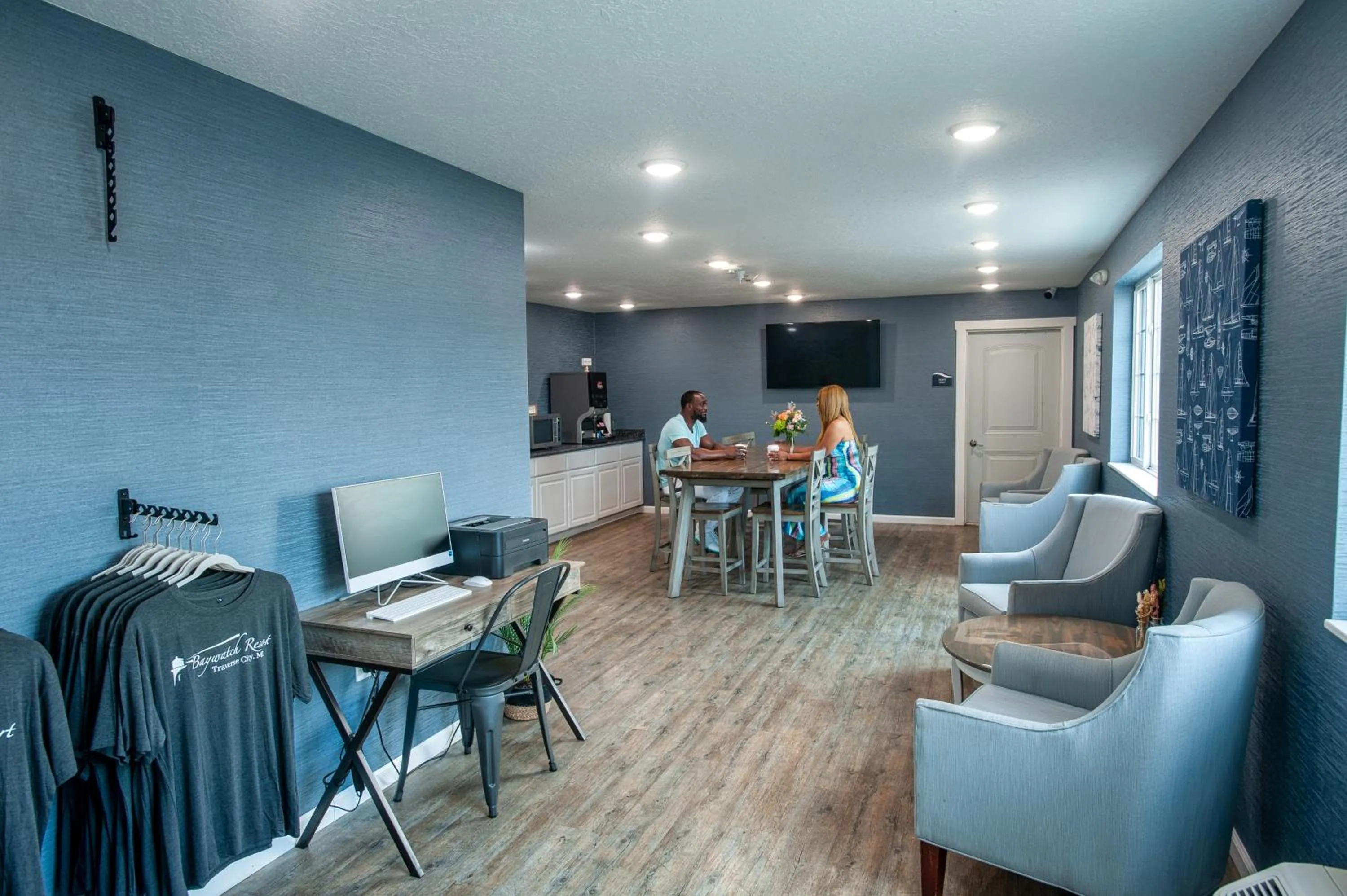 Coffee/tea facilities in The Baywatch Resort