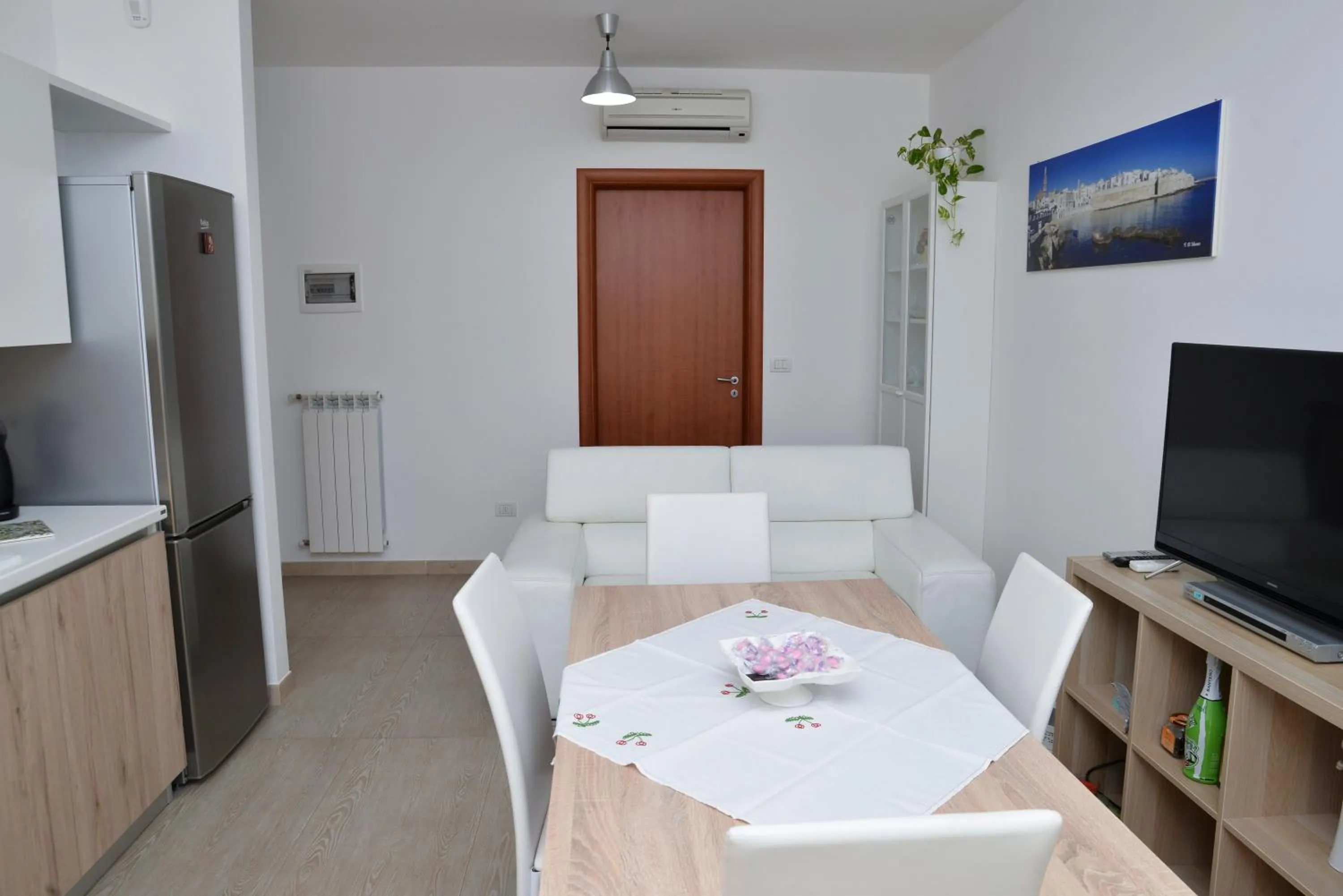 Communal lounge/ TV room in Casa Roberta