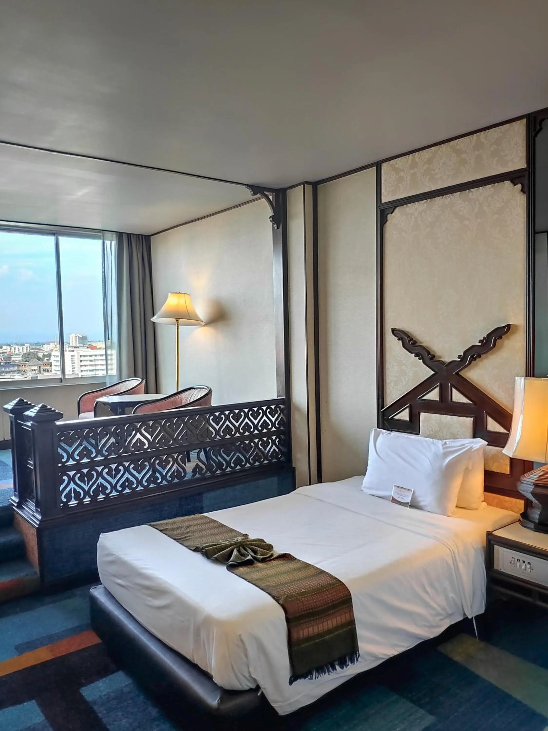 Bed in Chiang Mai Orchid Hotel