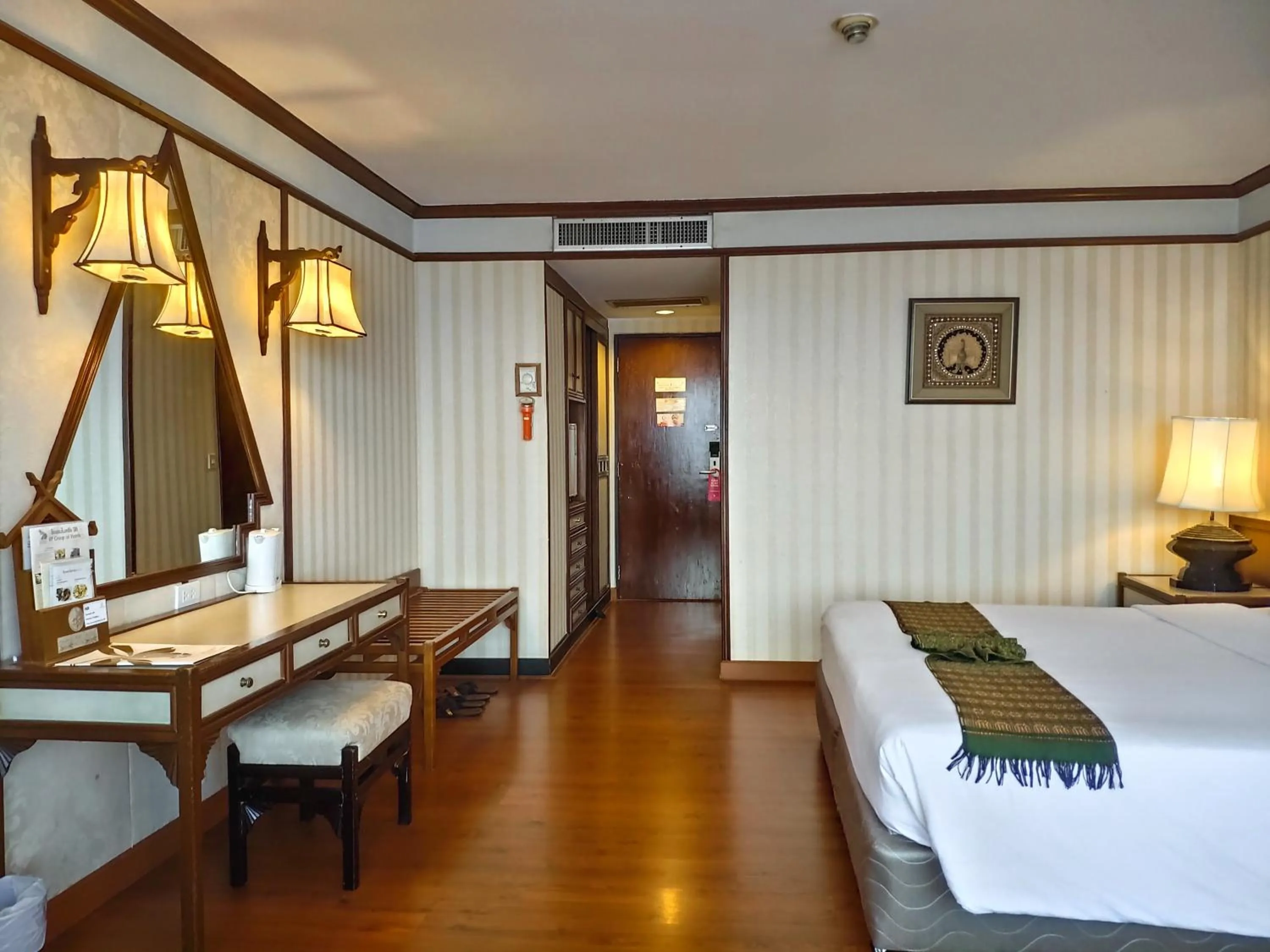 Photo of the whole room, Bed in Chiang Mai Orchid Hotel