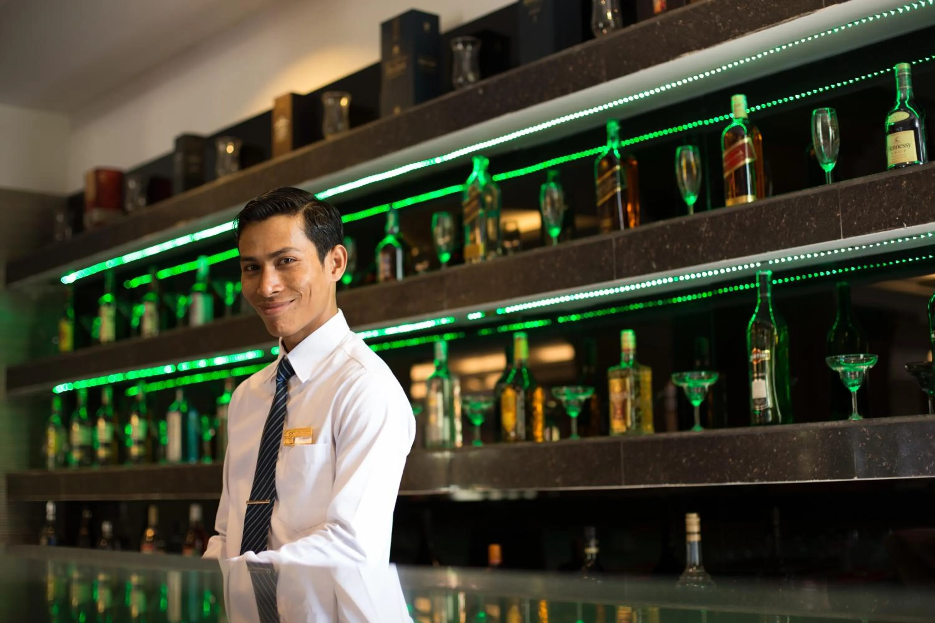 Food and drinks in Royal Empire Hotel