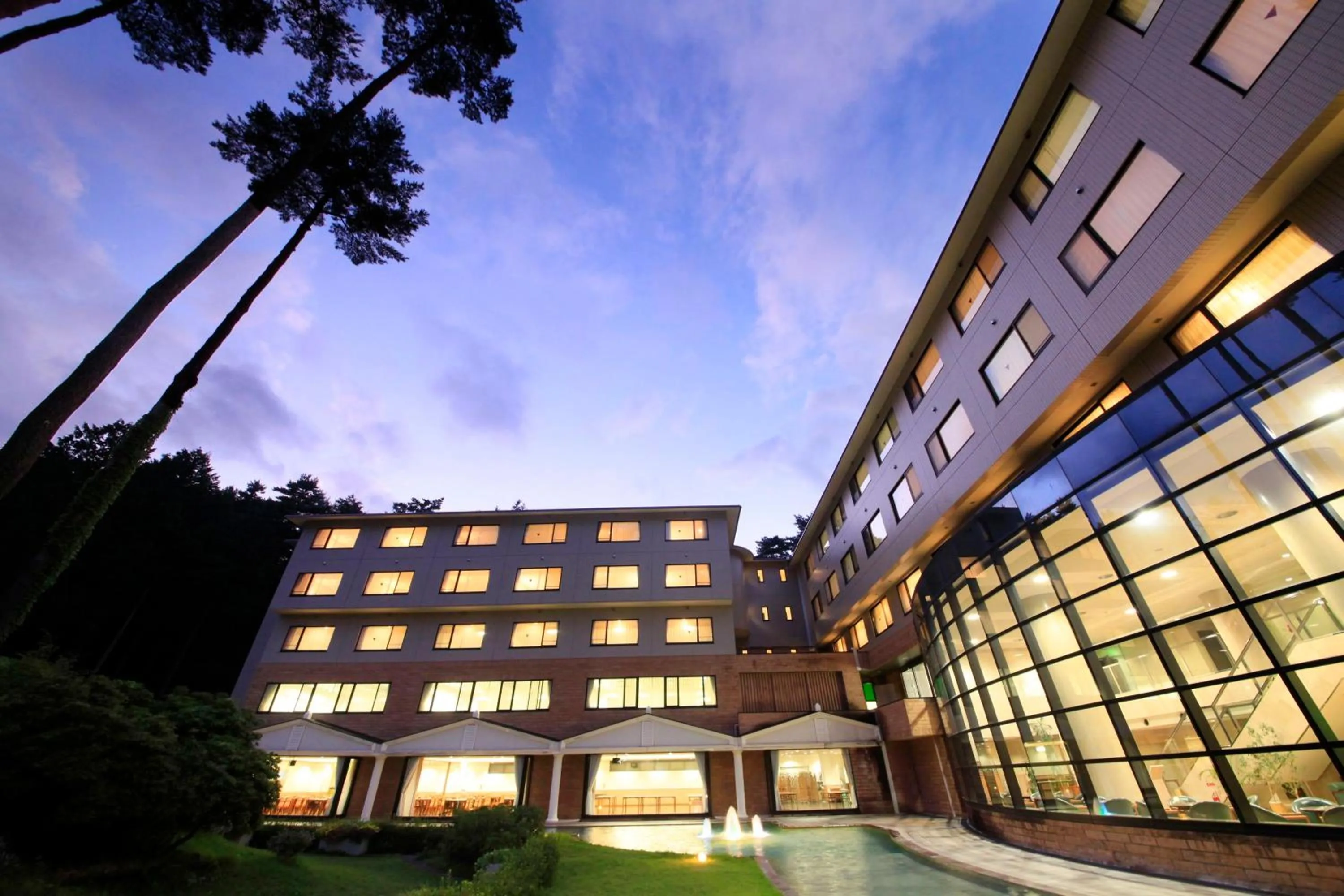 Property building in Evergreen-Fuji