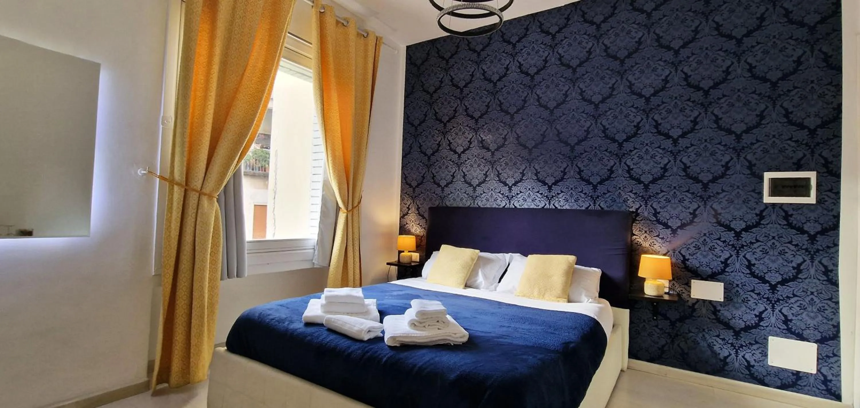 Bedroom, Bed in Maschio Angioino Suite