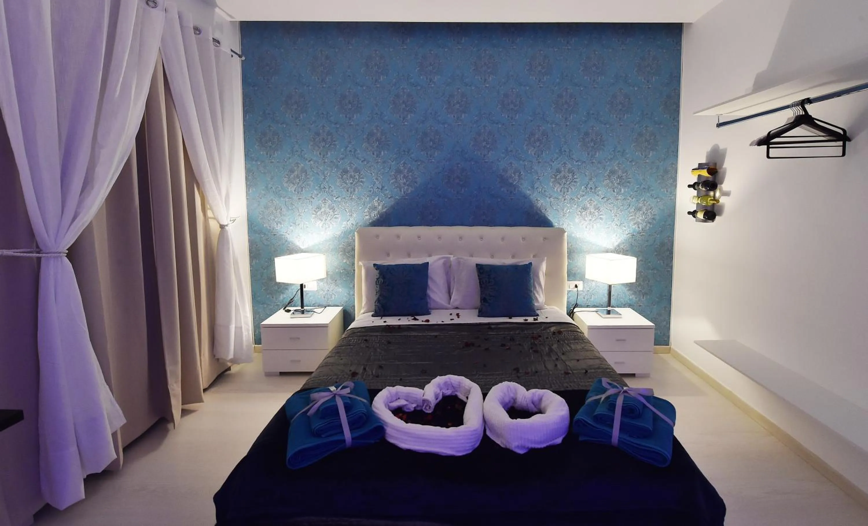 Bedroom, Bed in Maschio Angioino Suite