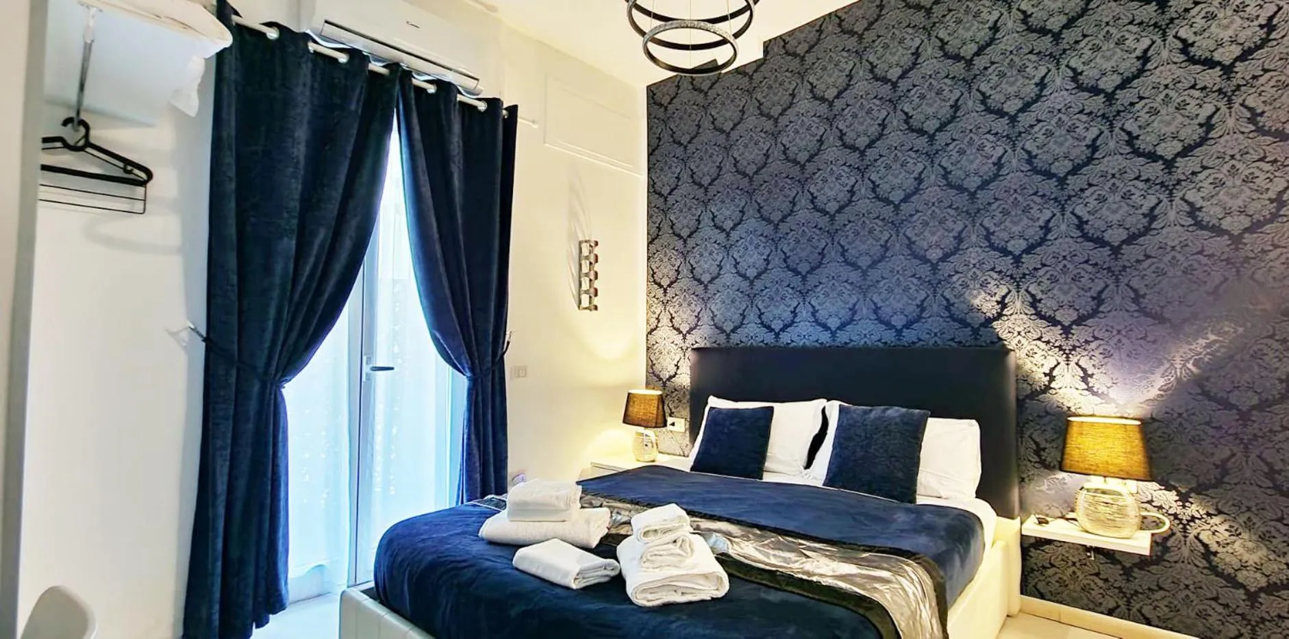 Bedroom, Bed in Maschio Angioino Suite