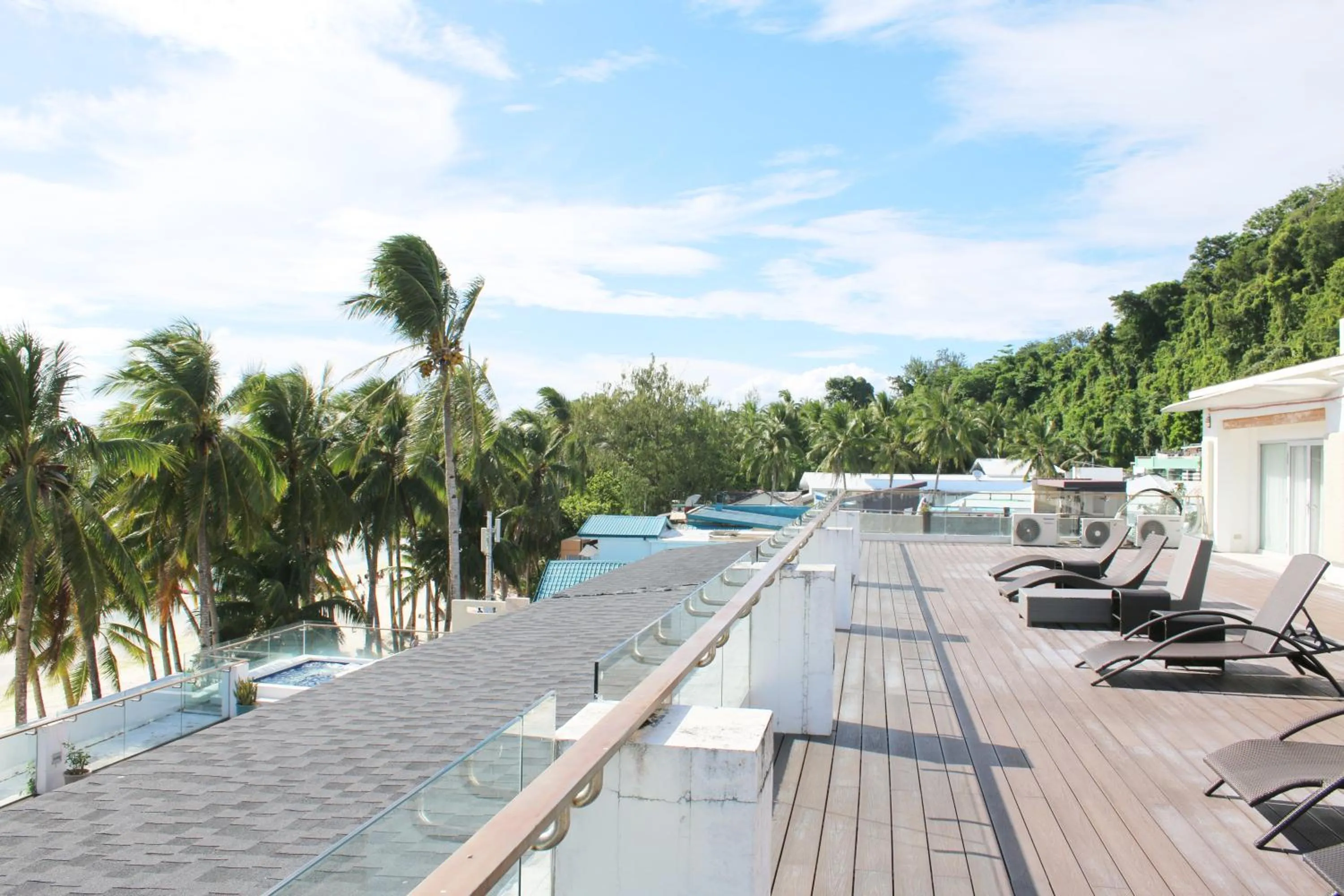 The Muse Beach Front Hotel Boracay