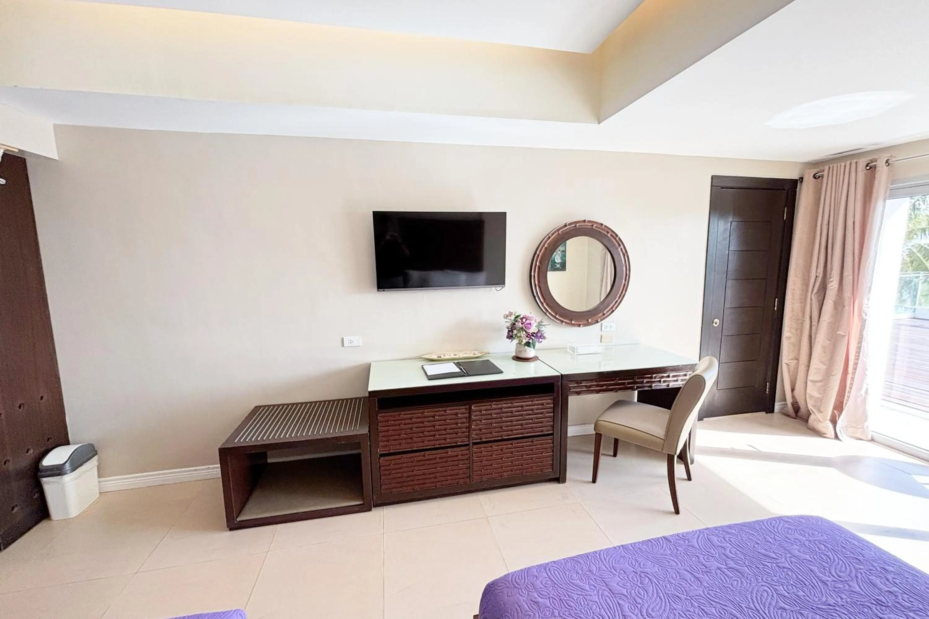 Bed in The Muse Beach Front Hotel Boracay