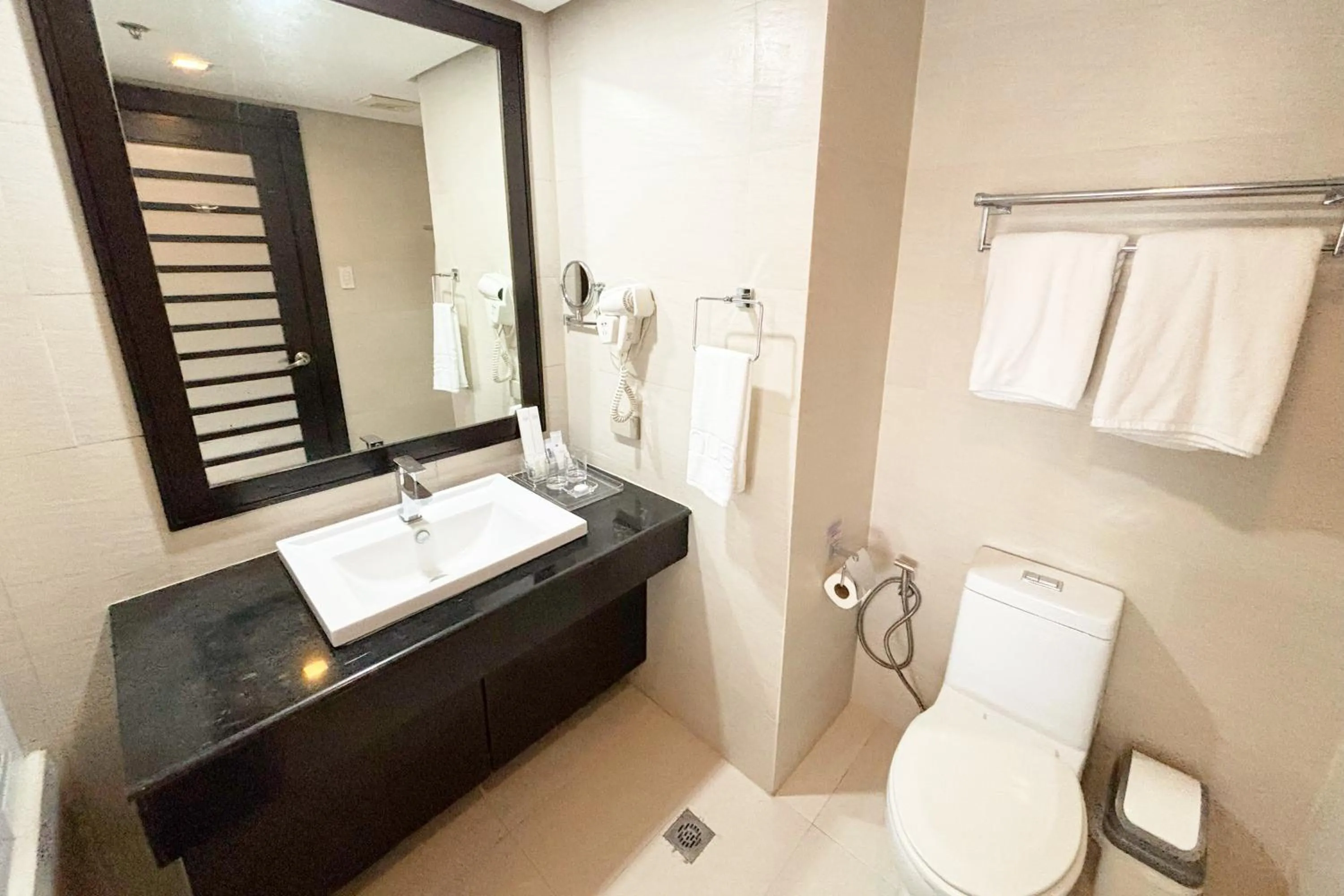 The Muse Beach Front Hotel Boracay