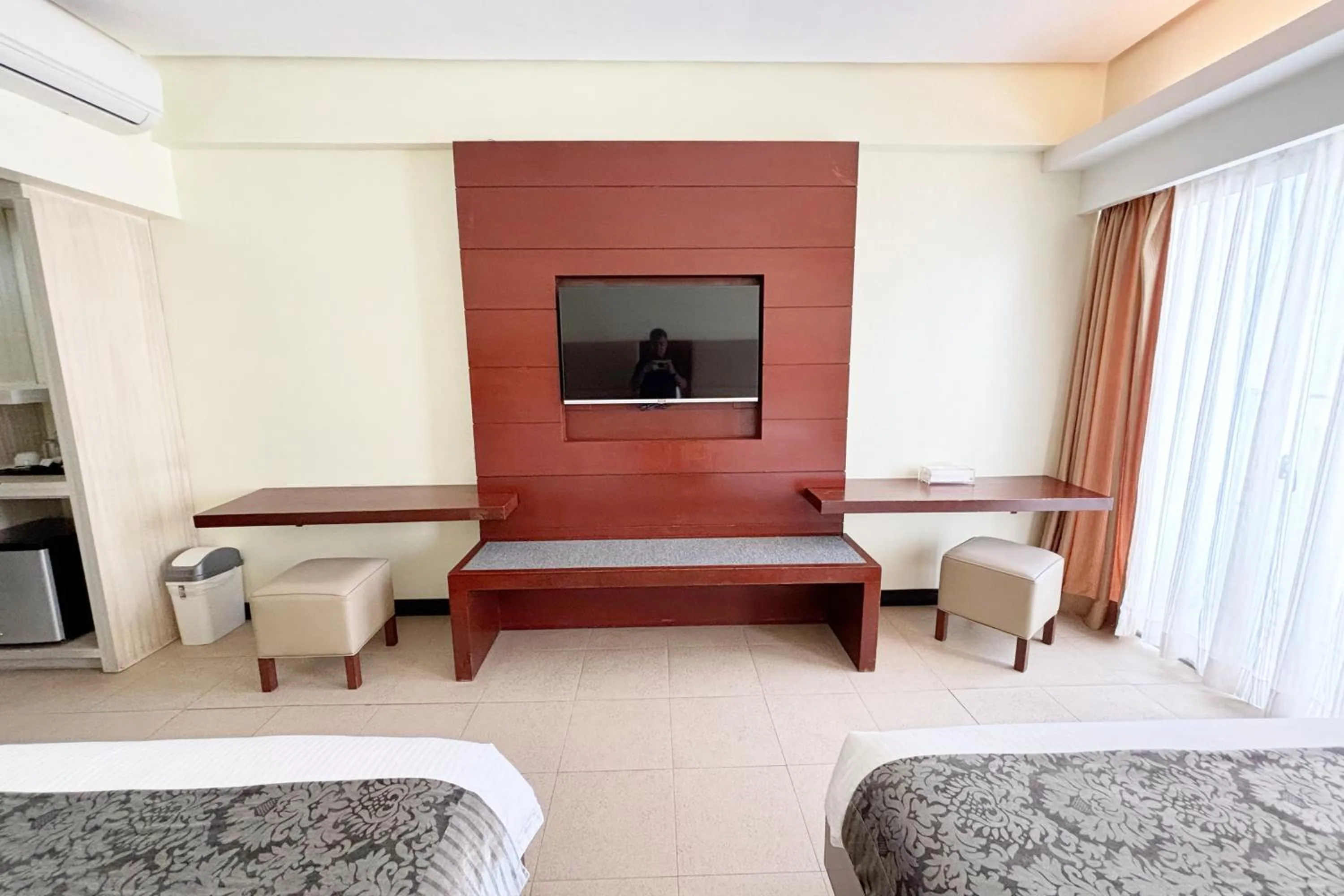 Bed in The Muse Beach Front Hotel Boracay