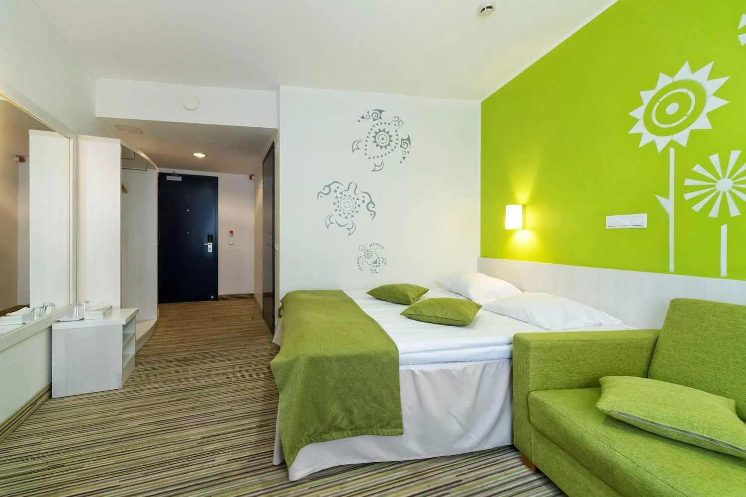 Photo of the whole room, Bed in Tallink Express Hotel