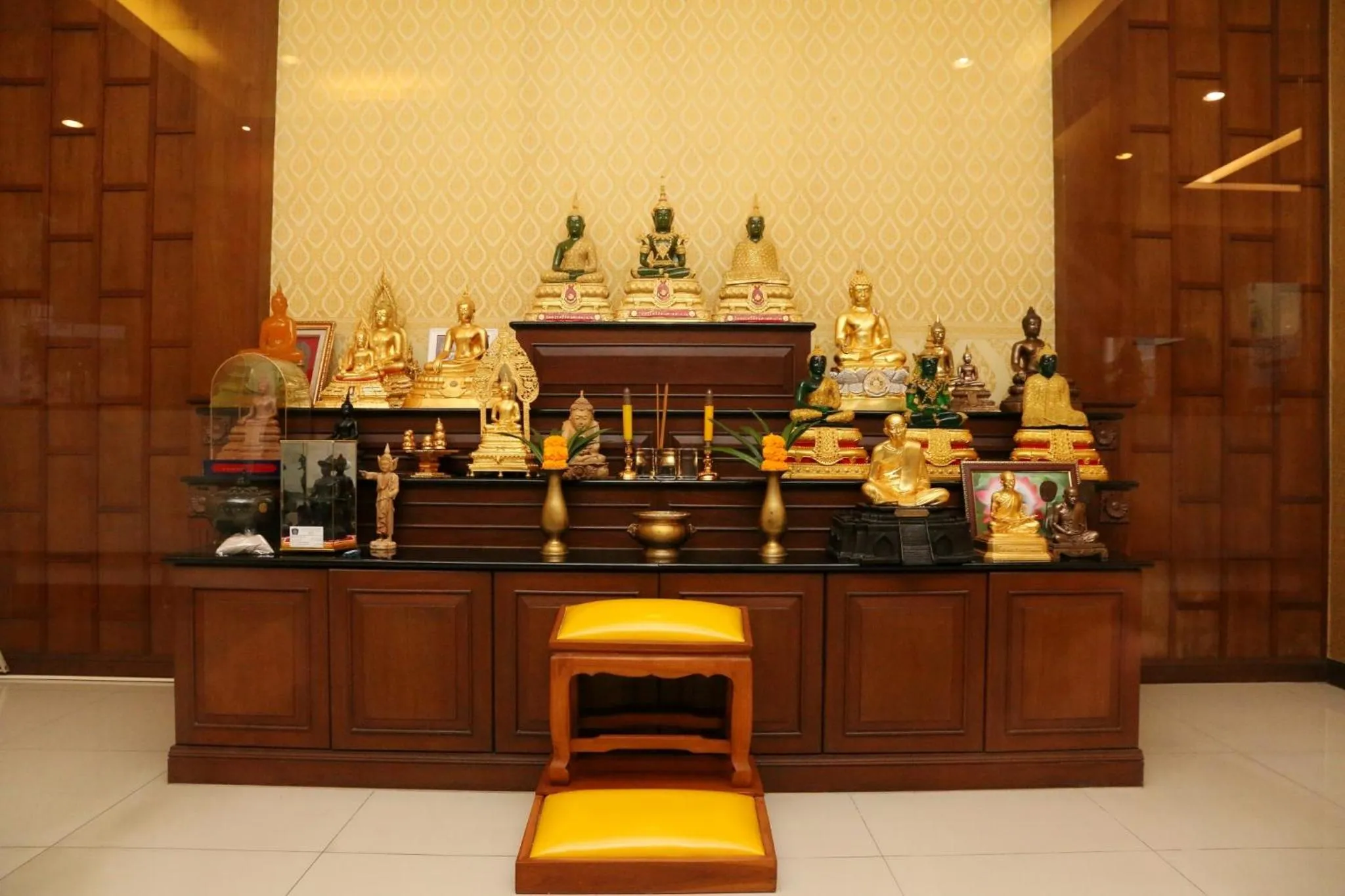 Text overlay in Crystal Palace Luxury Hotel Pattaya