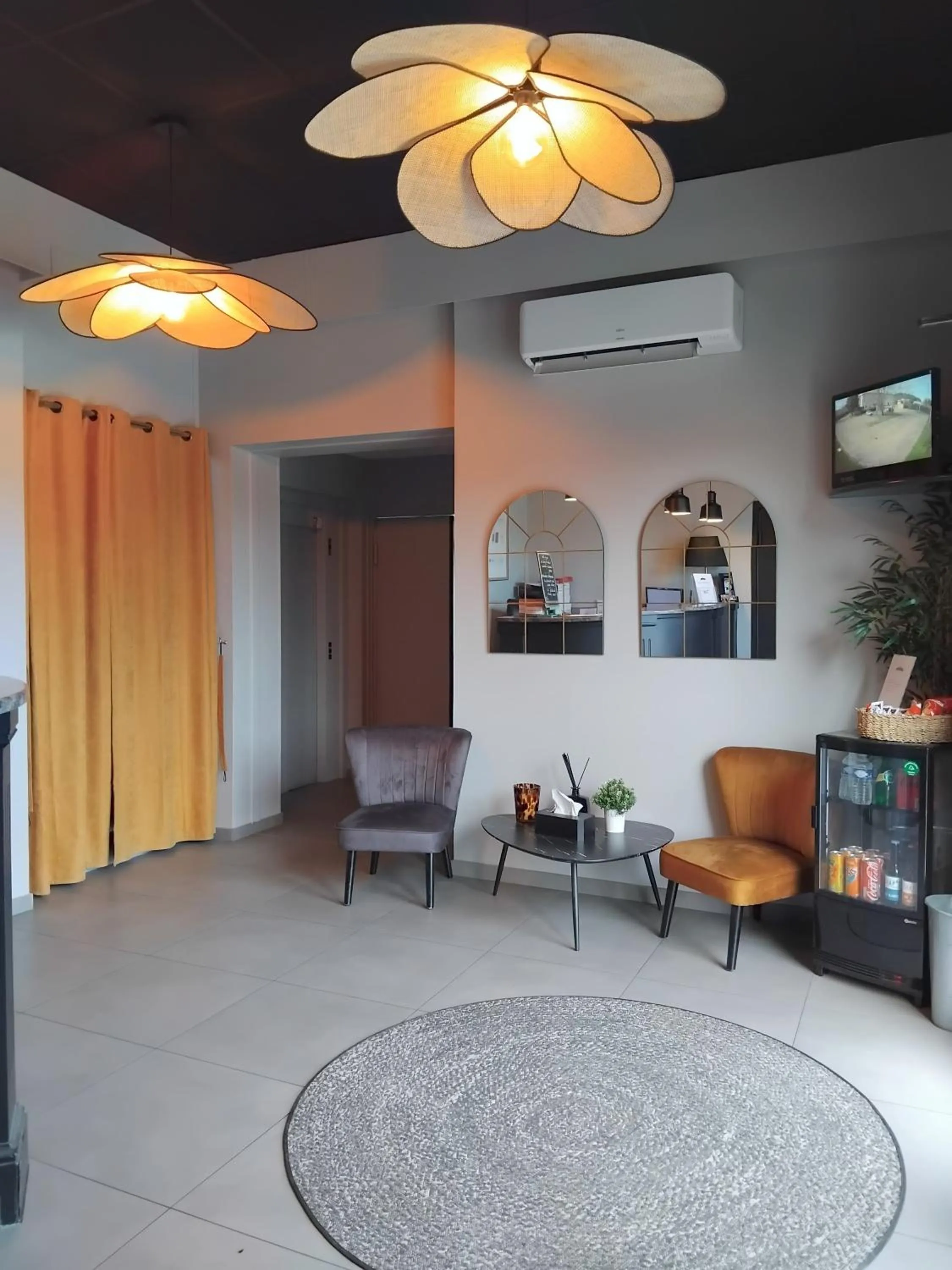 Hôtel Le Bratoria , anciennement Le Saint Vincent