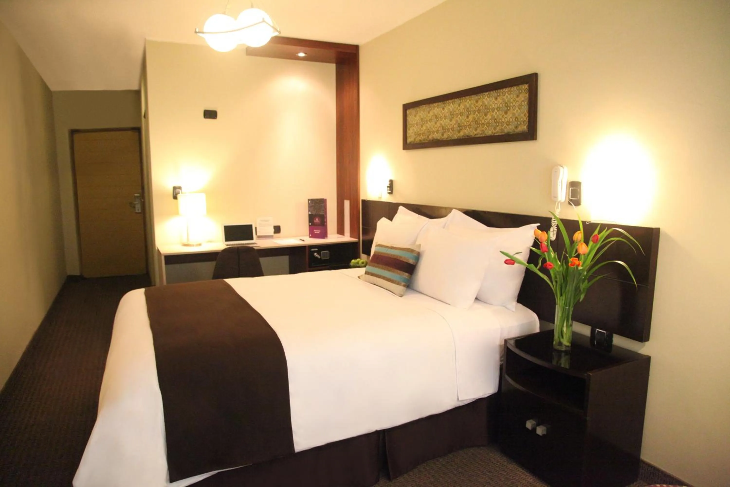 Bedroom, Bed in Hotel Rivera Inn