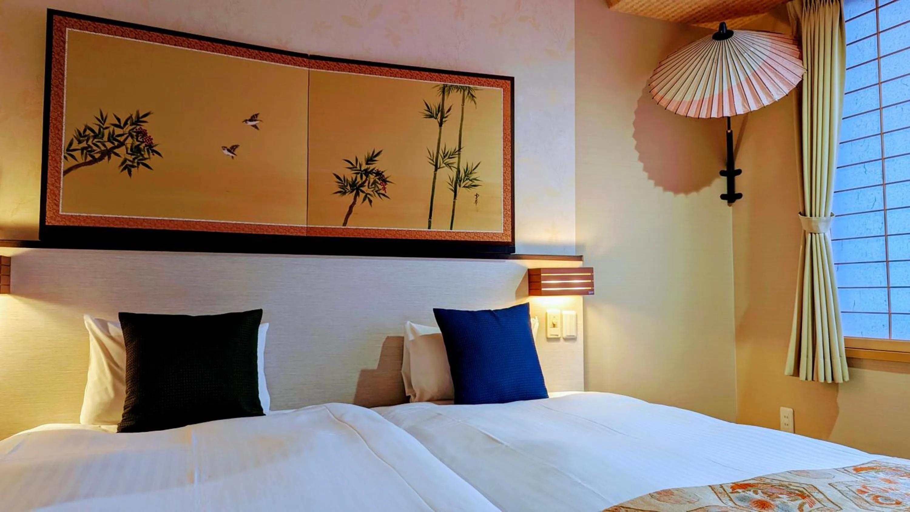 Bed in Kyoto Inn Gion