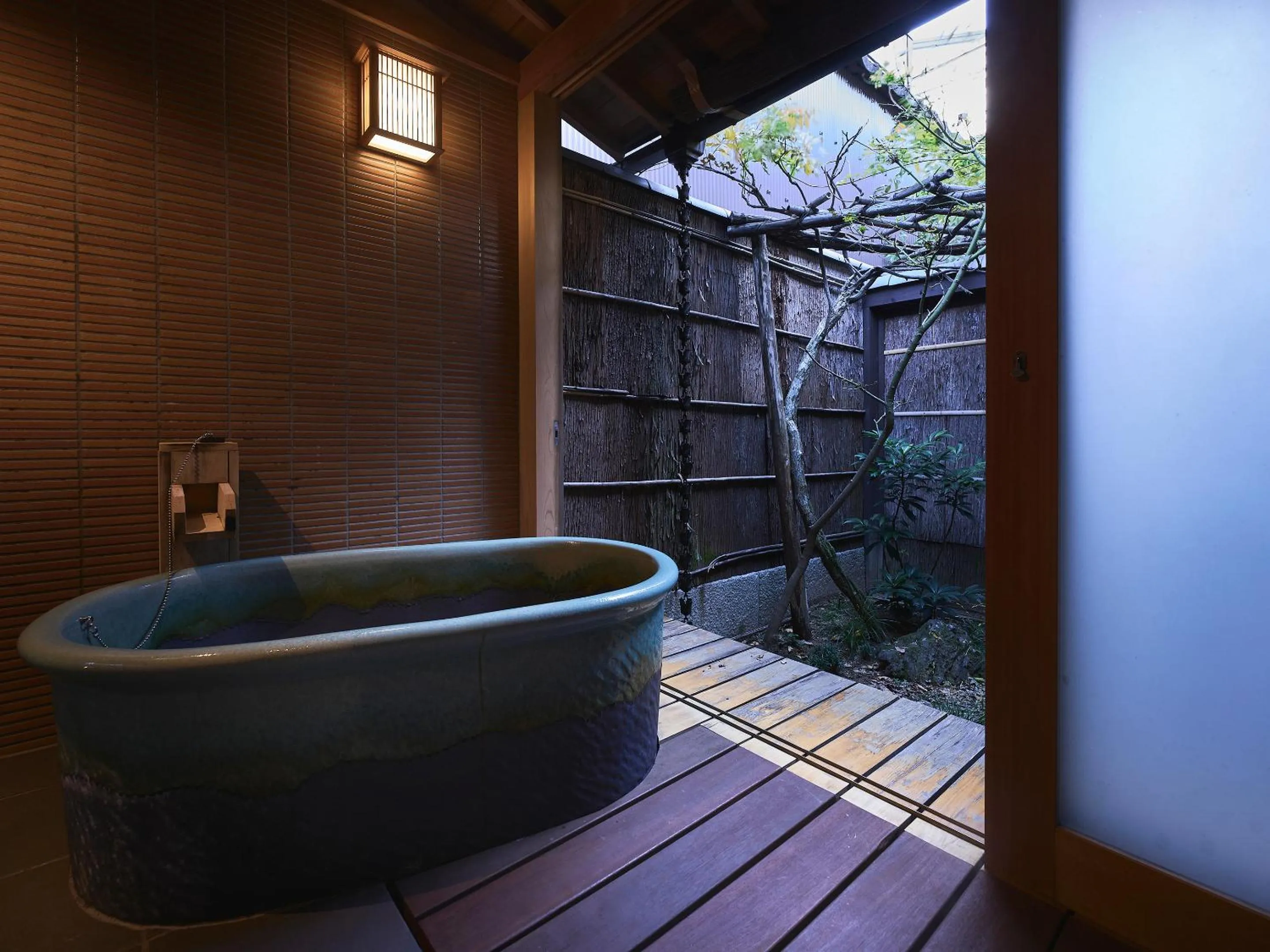Open Air Bath in Kyoto Inn Gion