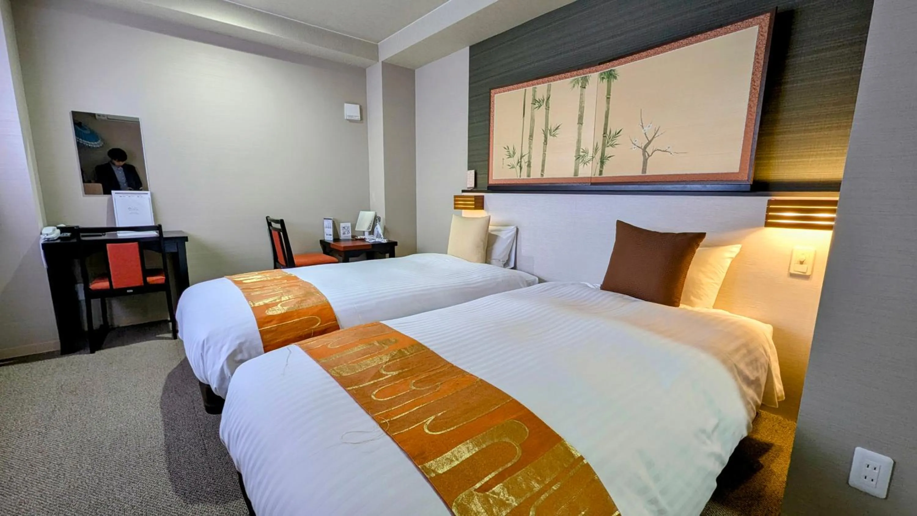 Bed in Kyoto Inn Gion