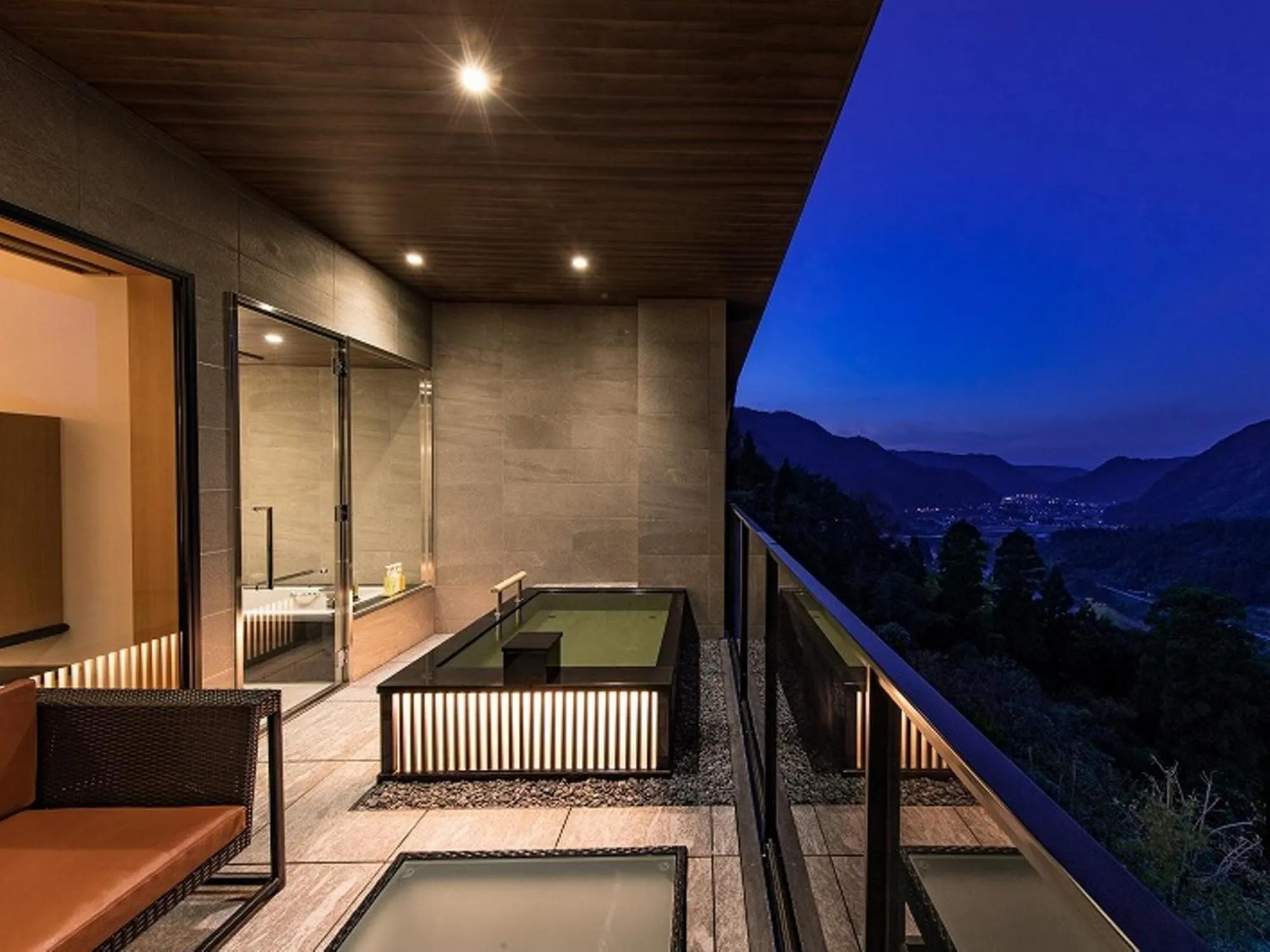 Mountain view in Okuhita Onsen Umehibiki