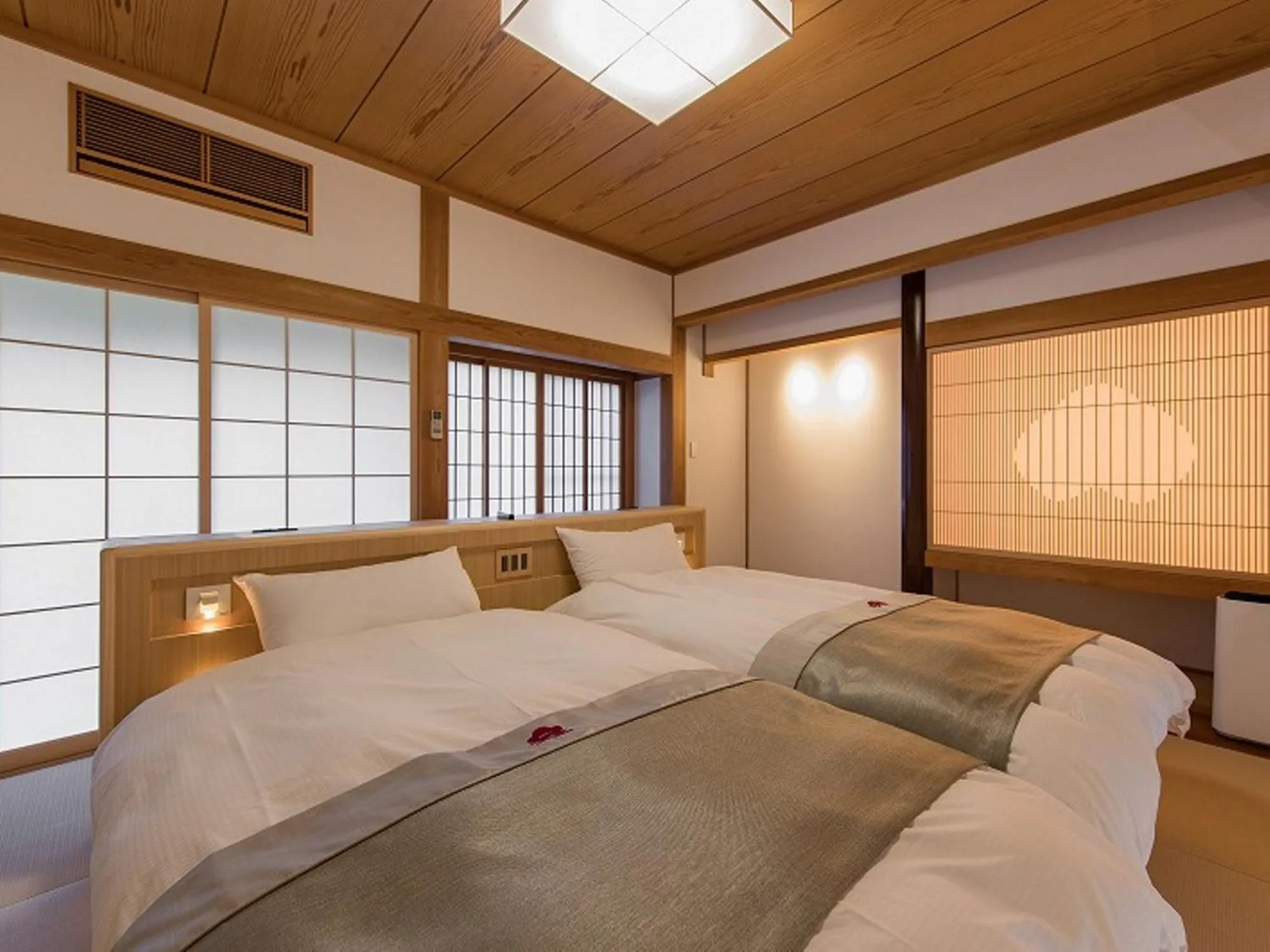 Bed in Okuhita Onsen Umehibiki