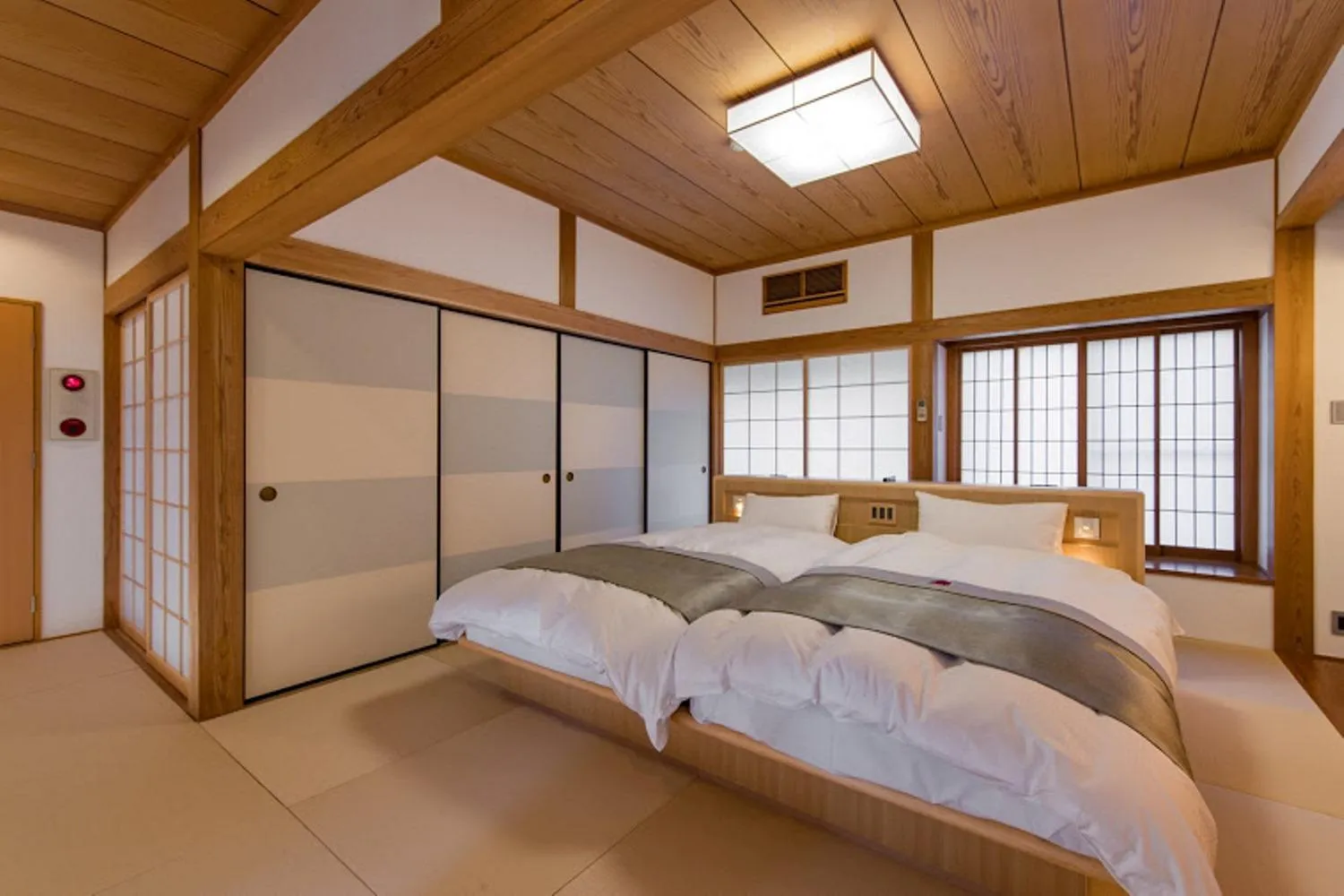 Bedroom, Bed in Okuhita Onsen Umehibiki