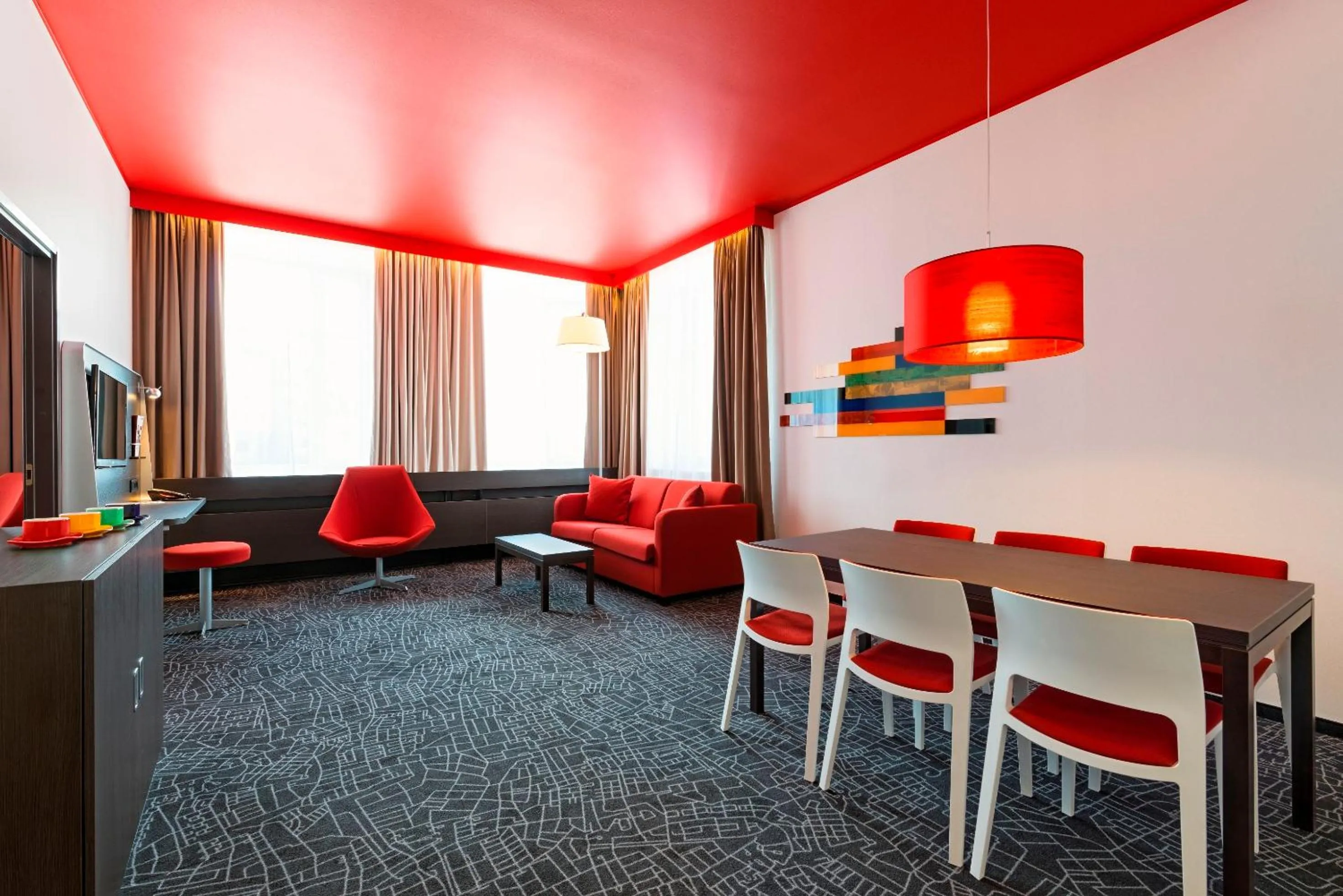 TV and multimedia in Park Inn by Radisson Central Tallinn