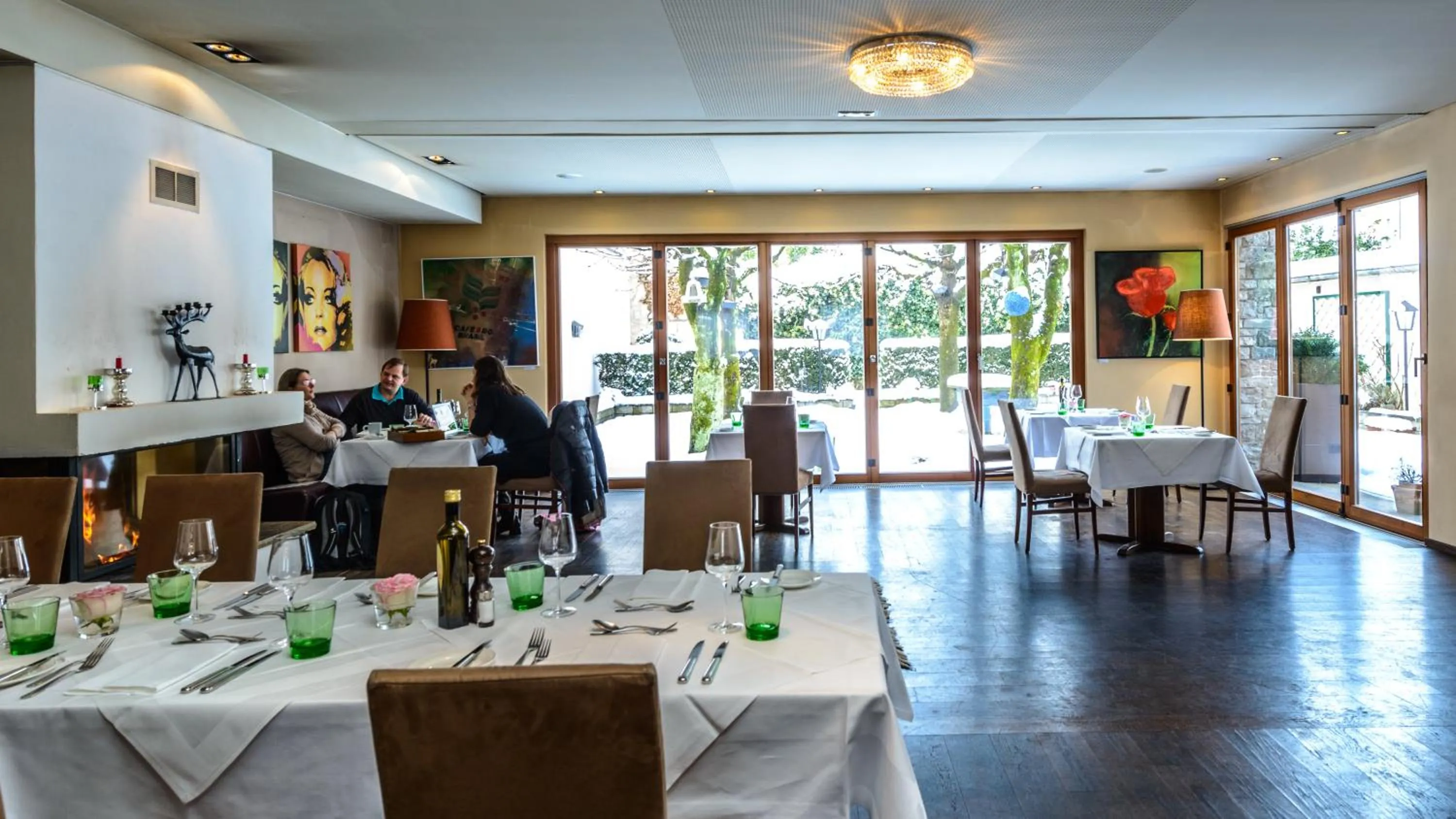 Restaurant/places to eat in Hotel Restaurant Auerhahn