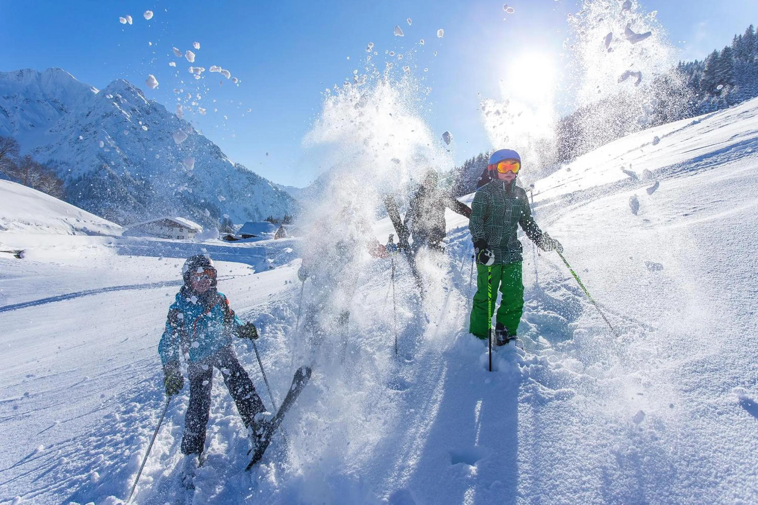 Ski School in Familotel Alphotel