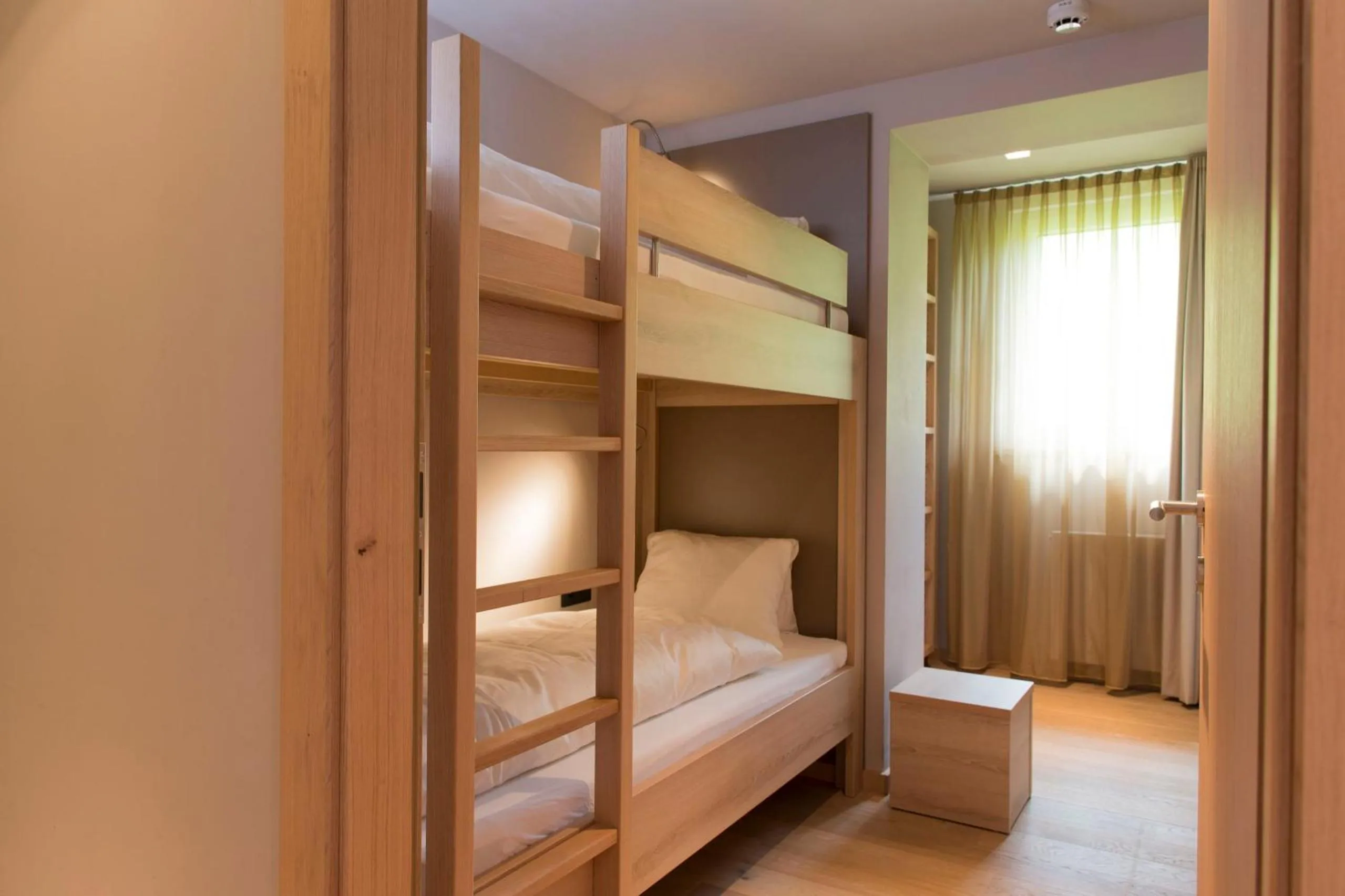 Photo of the whole room, Bed in Familotel Alphotel