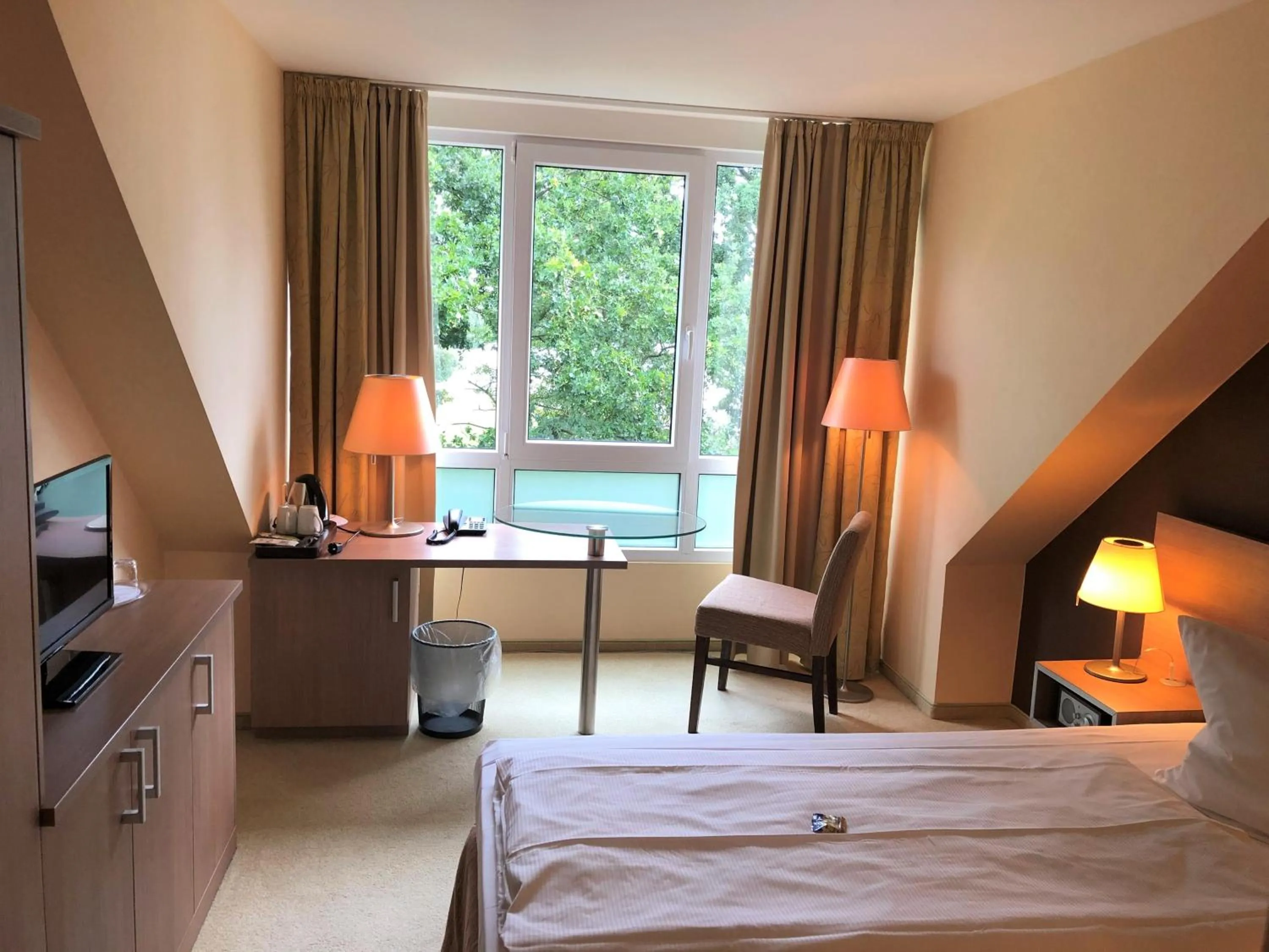 Bed in Hotel Seeblick