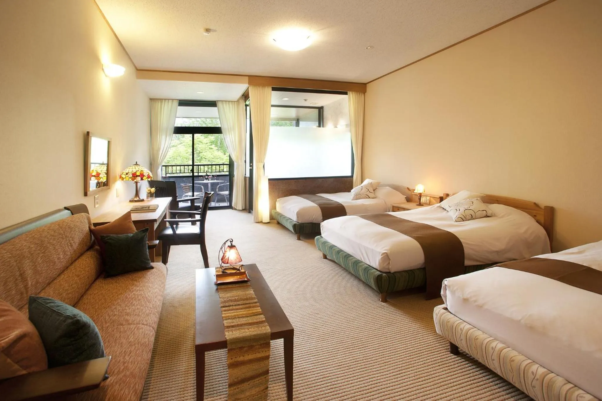 Living room, Bed in Nakao Kogen Hotel Kazaguruma