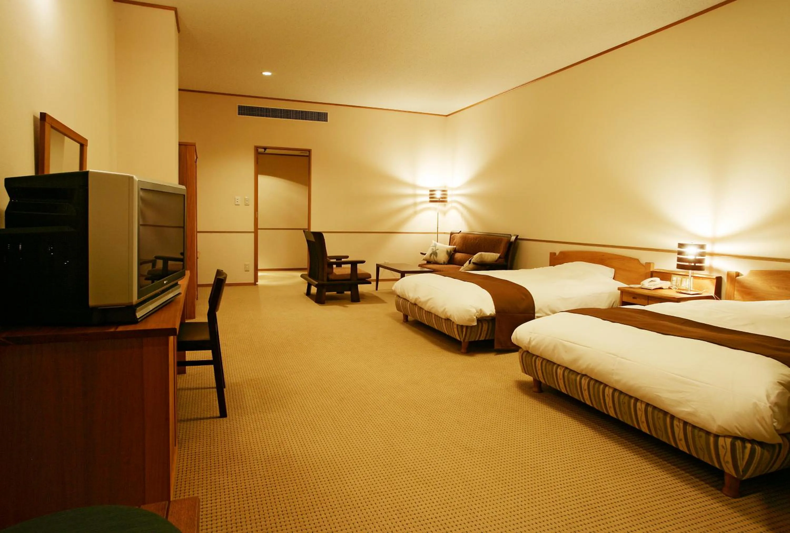 Living room, Bed in Nakao Kogen Hotel Kazaguruma