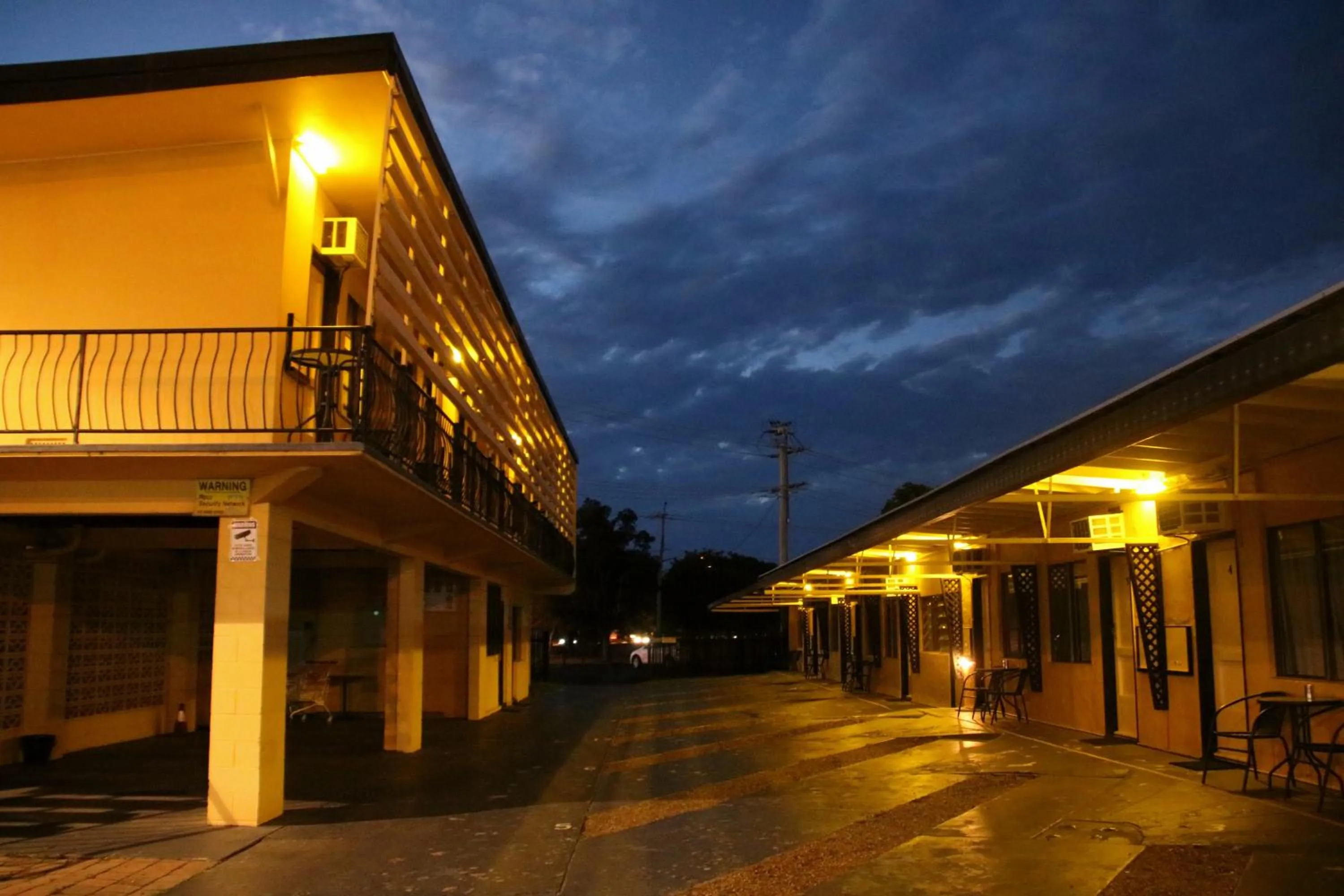 Bourbong St Motel