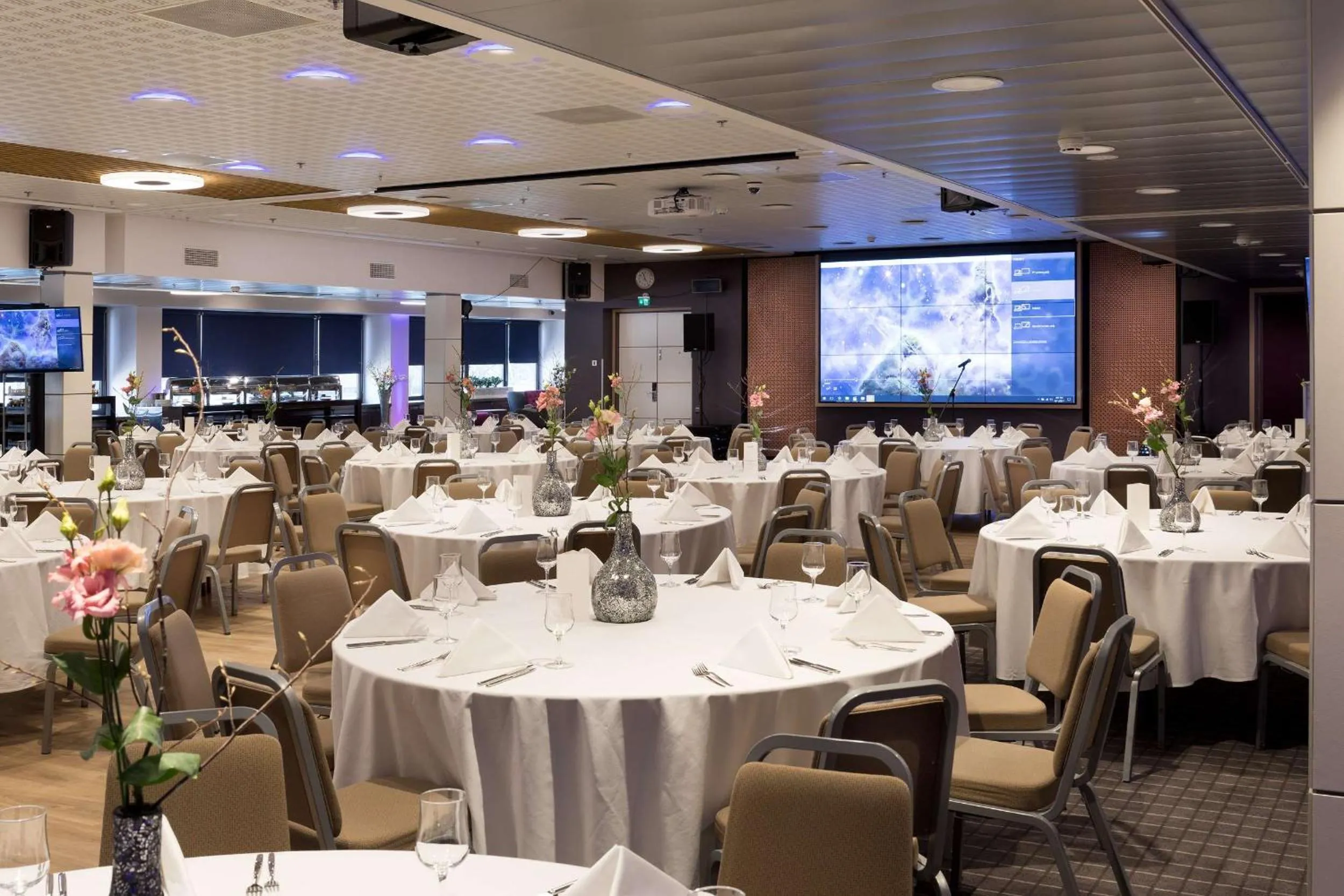 On site in Radisson Blu Hotel Olümpia