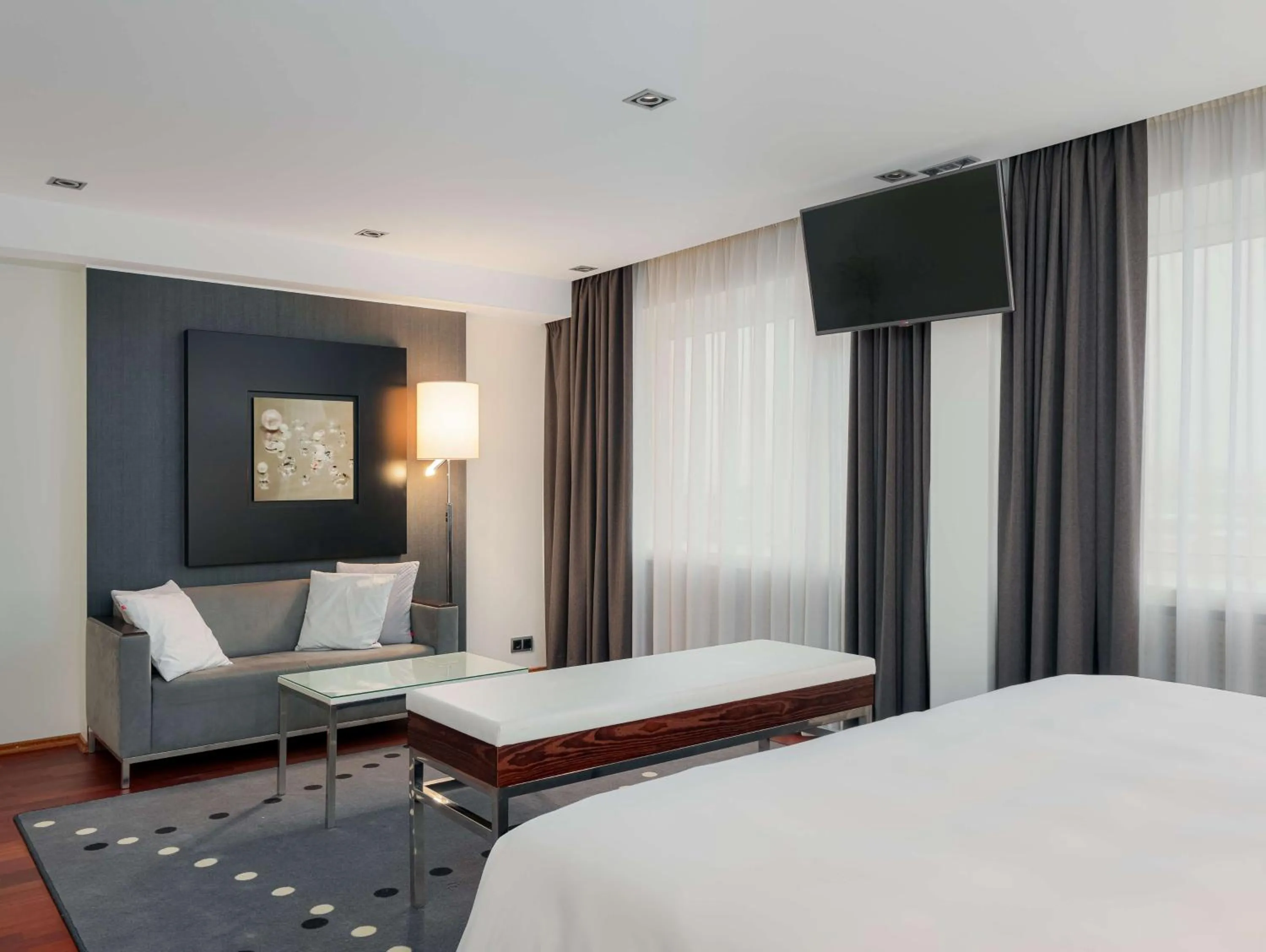 Photo of the whole room, Bed in Radisson Blu Hotel Olümpia