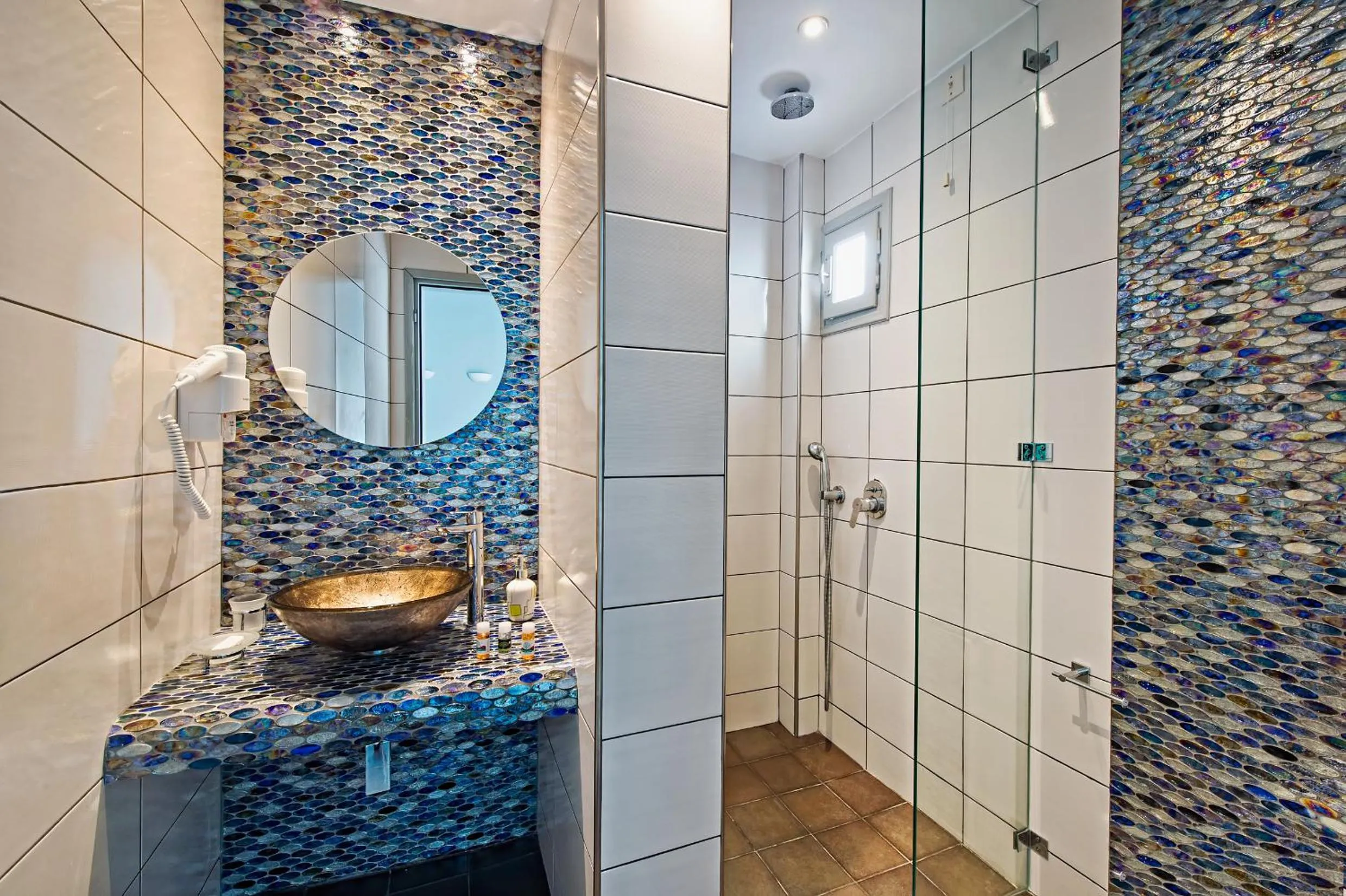 Bathroom in Afrodete Hotel