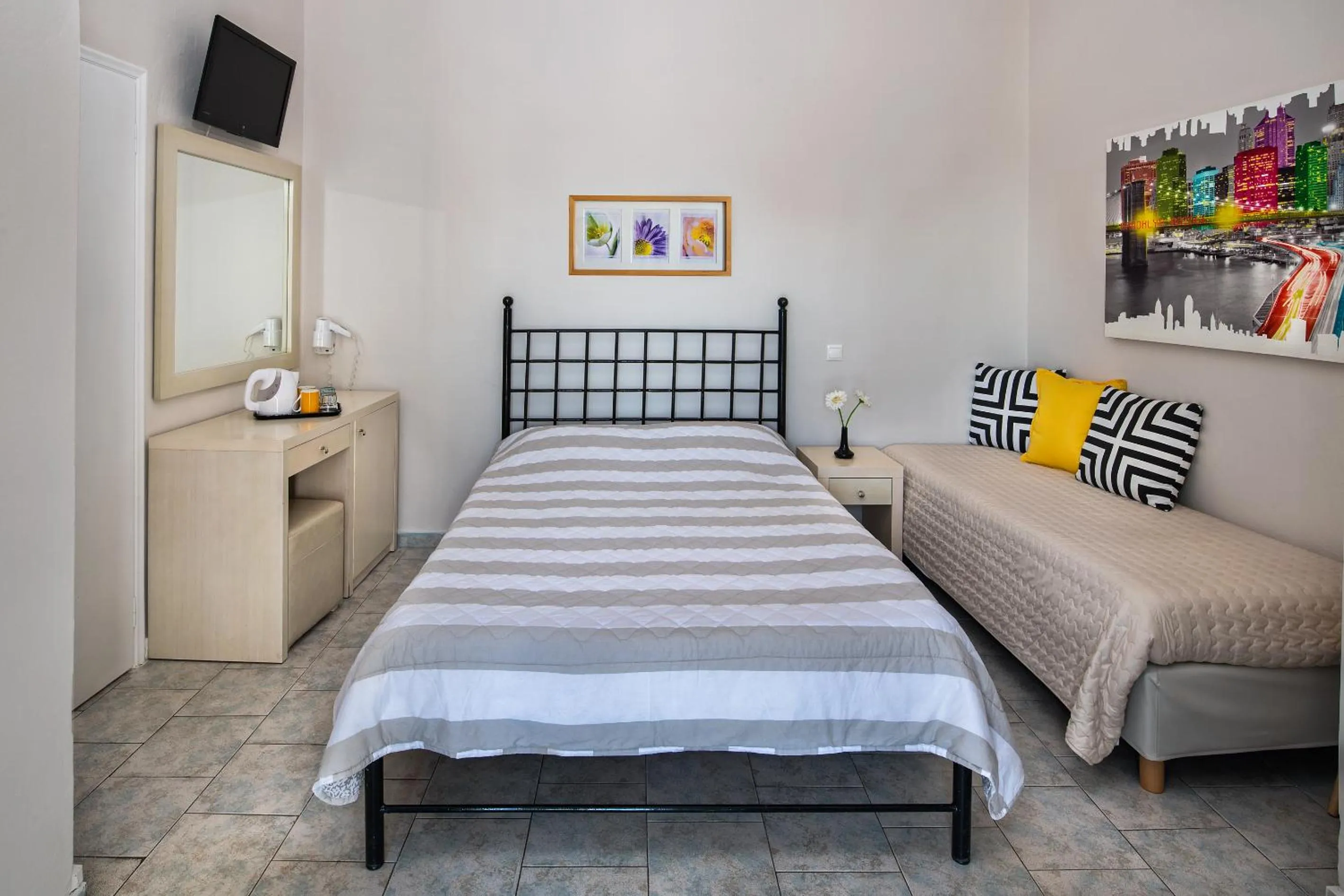 Photo of the whole room, Bed in Afrodete Hotel