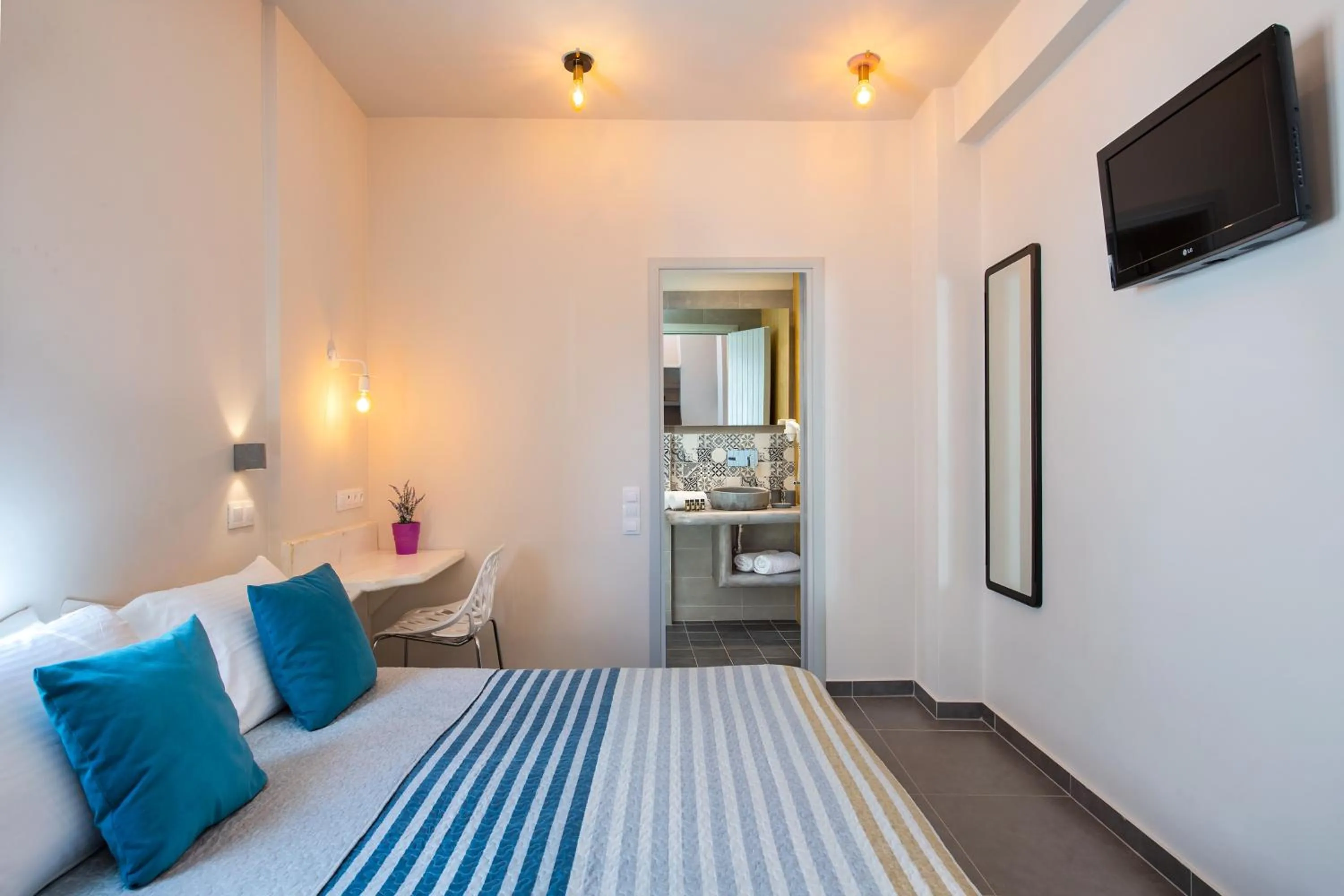 Photo of the whole room, Bed in Afrodete Hotel