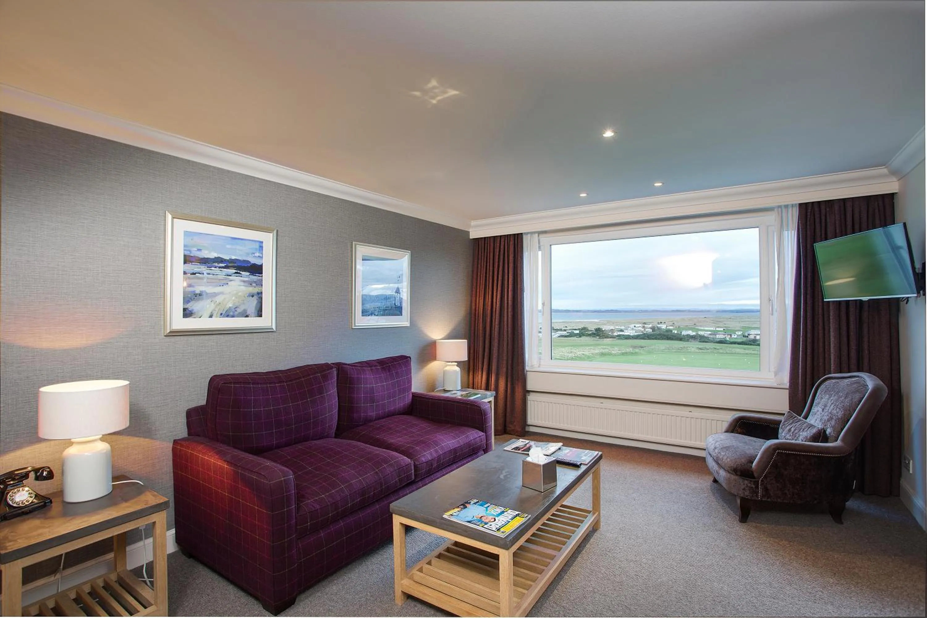 Seating area in Royal Golf Hotel, by Highland Coast Hotels