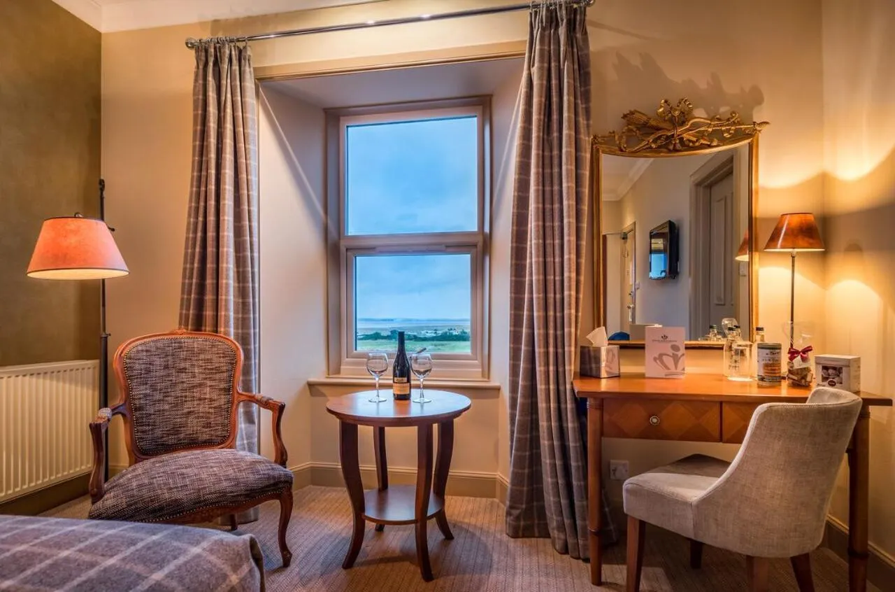 Royal Golf Hotel, by Highland Coast Hotels