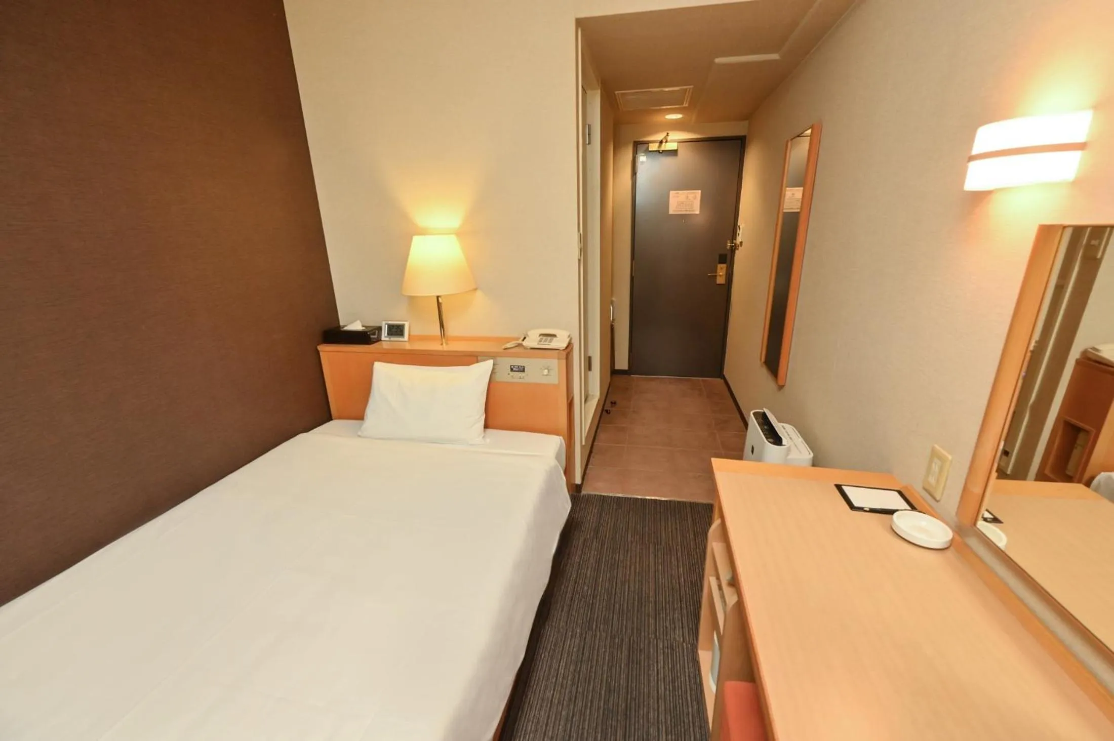 Photo of the whole room, Bed in Sanco Inn Kuwana Ekimae