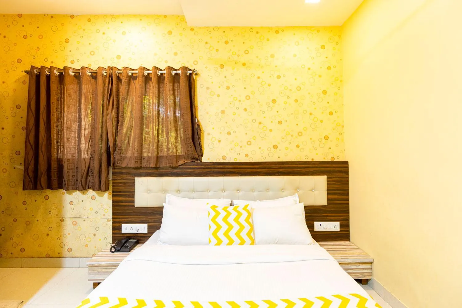 Bed in Hotel Elite 59