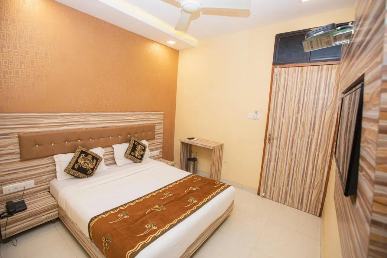 Photo of the whole room in Hotel Elite 59