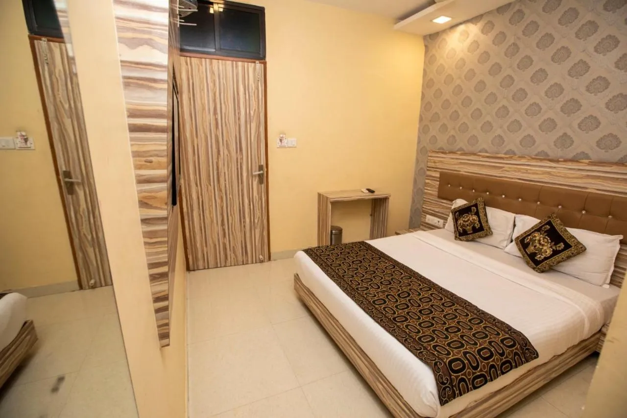 Bed in Hotel Elite 59