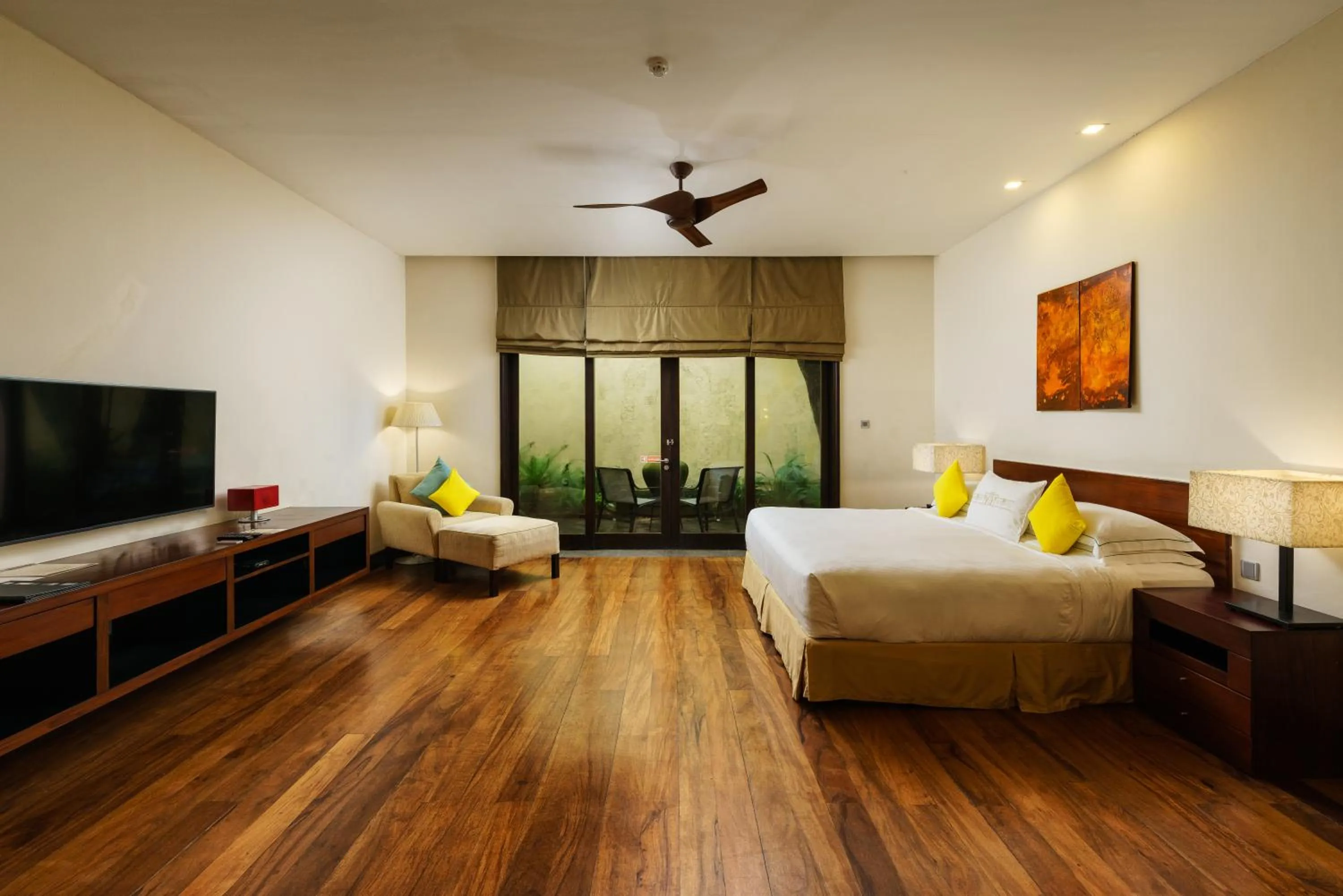Bed in The Fortress Resort & Spa Galle