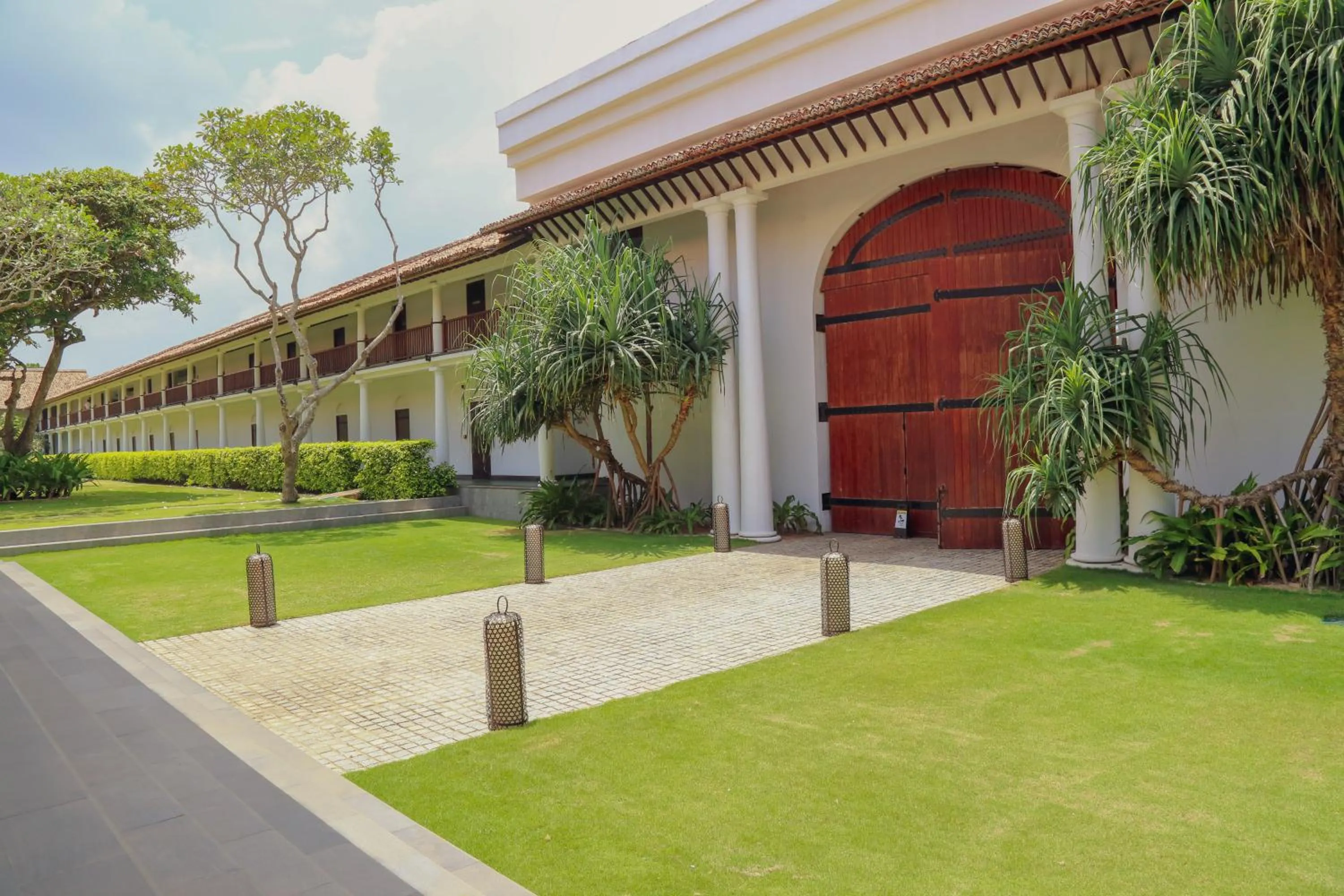 Property building in The Fortress Resort & Spa Galle